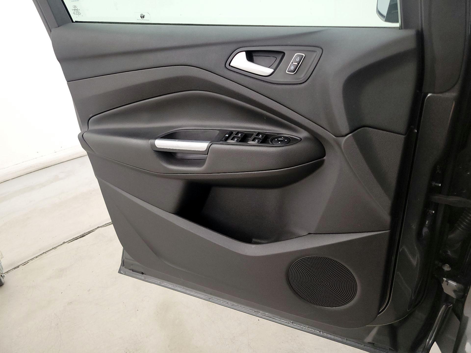 Thumbnail: 2015 Ford Escape - 12