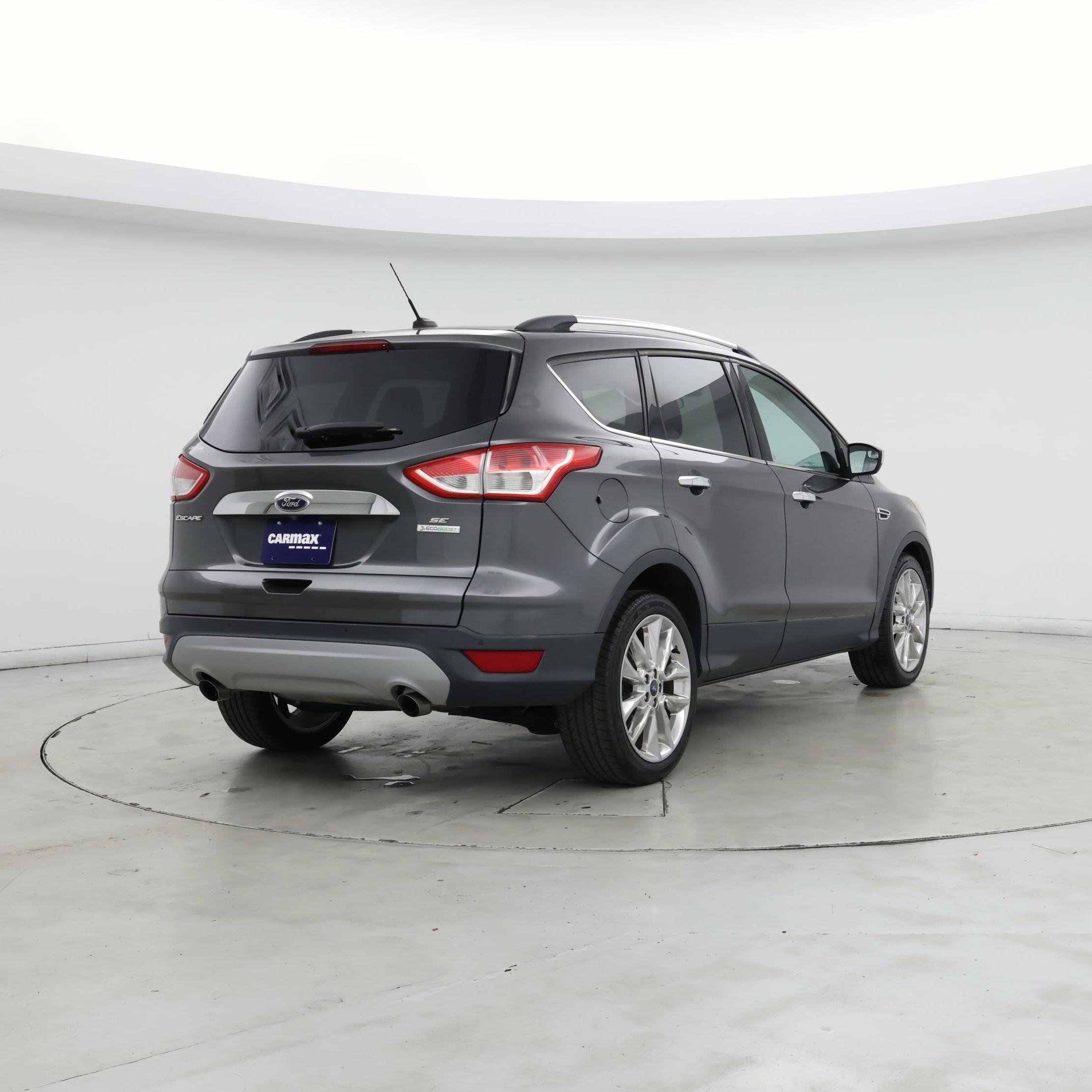 Thumbnail: 2015 Ford Escape - 8