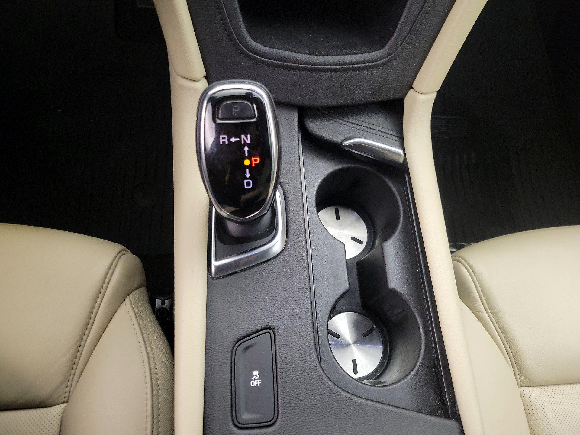 Thumbnail: 2018 Cadillac XT5 - 17