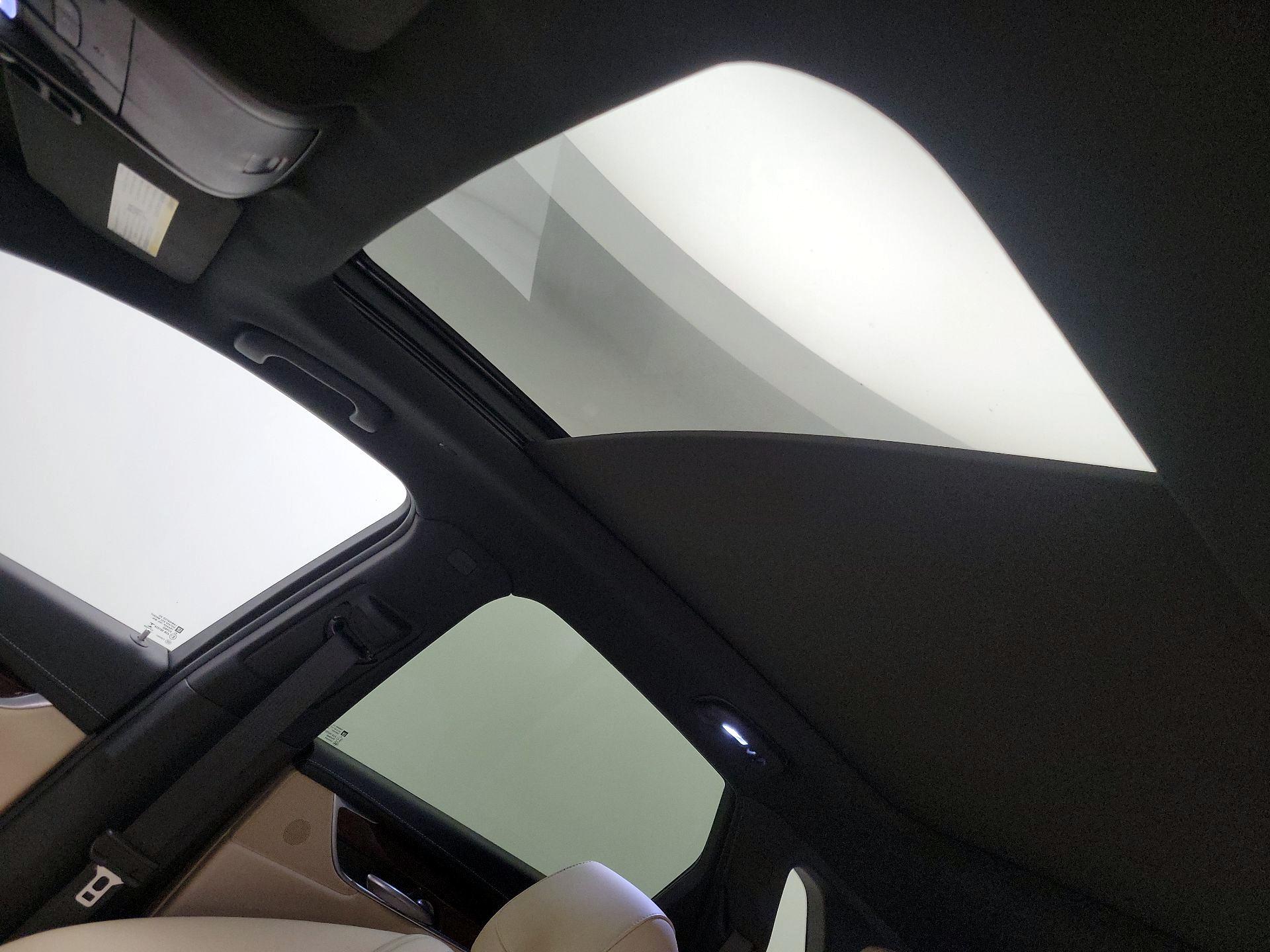 Thumbnail: 2018 Cadillac XT5 - 19