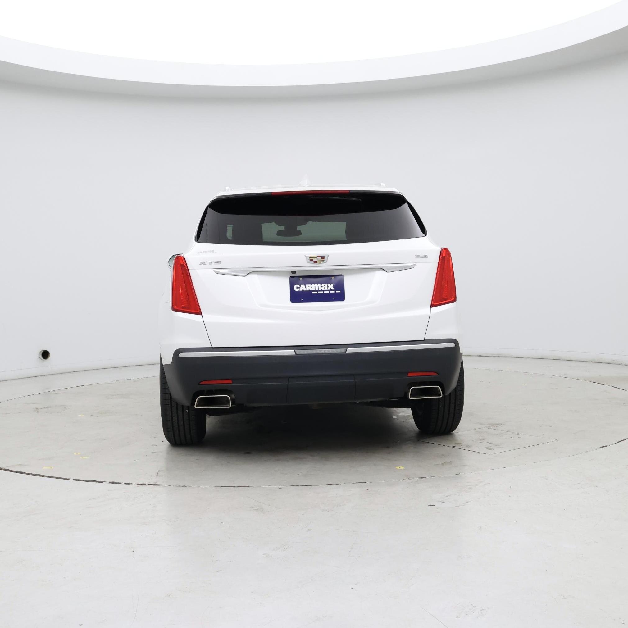 Thumbnail: 2018 Cadillac XT5 - 6