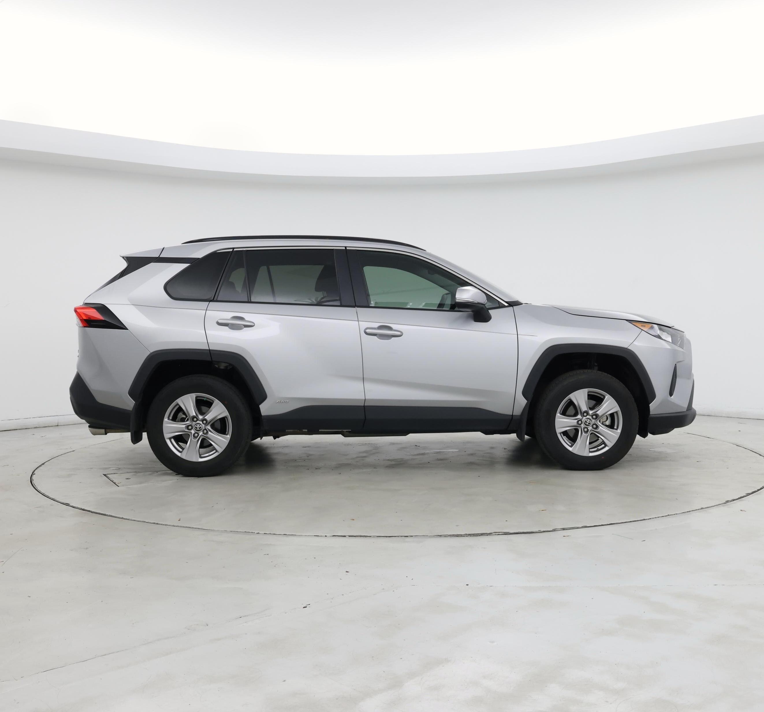 Thumbnail: 2022 Toyota RAV4 - 7