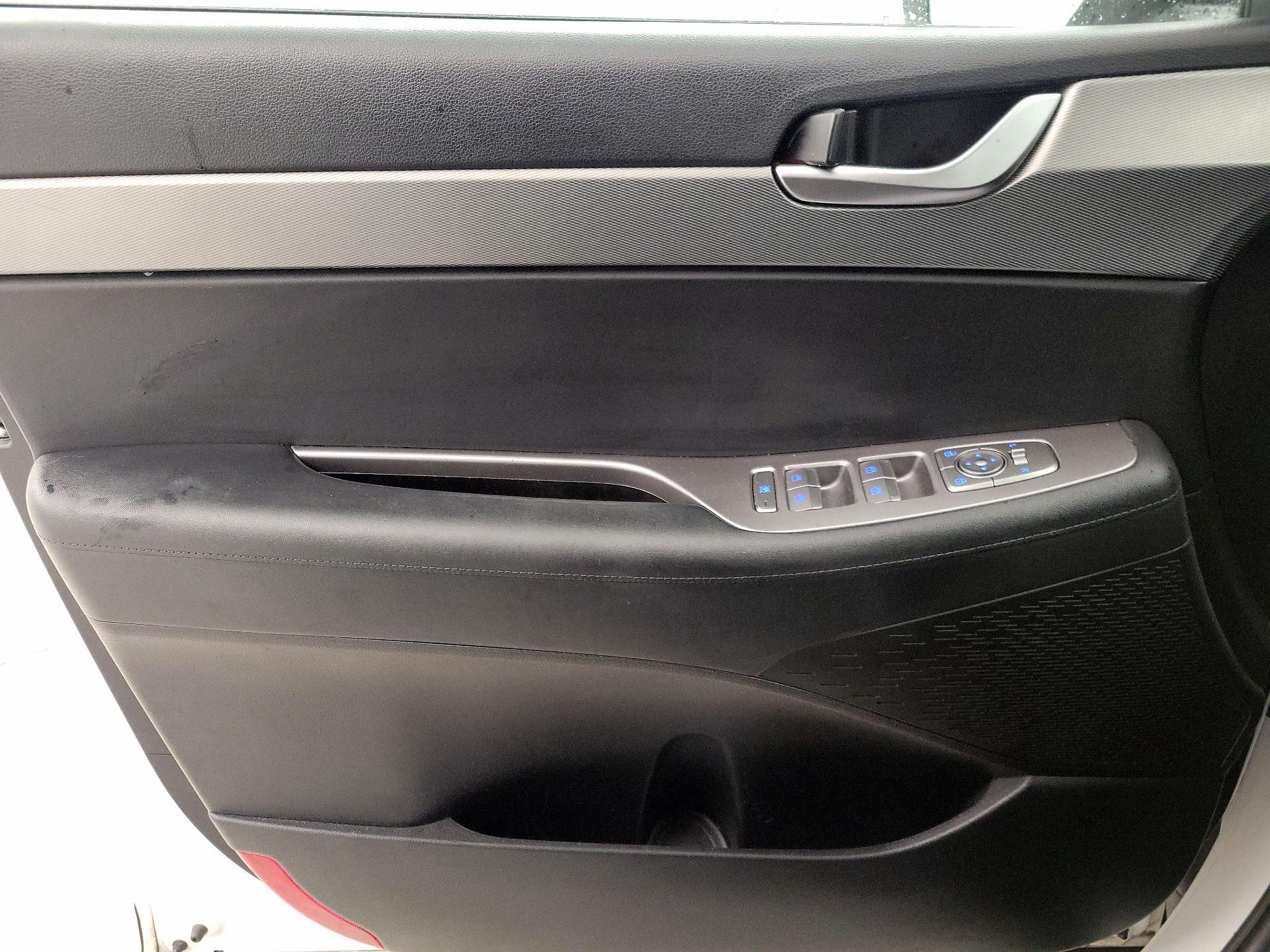 Thumbnail: 2021 Hyundai Palisade - 12