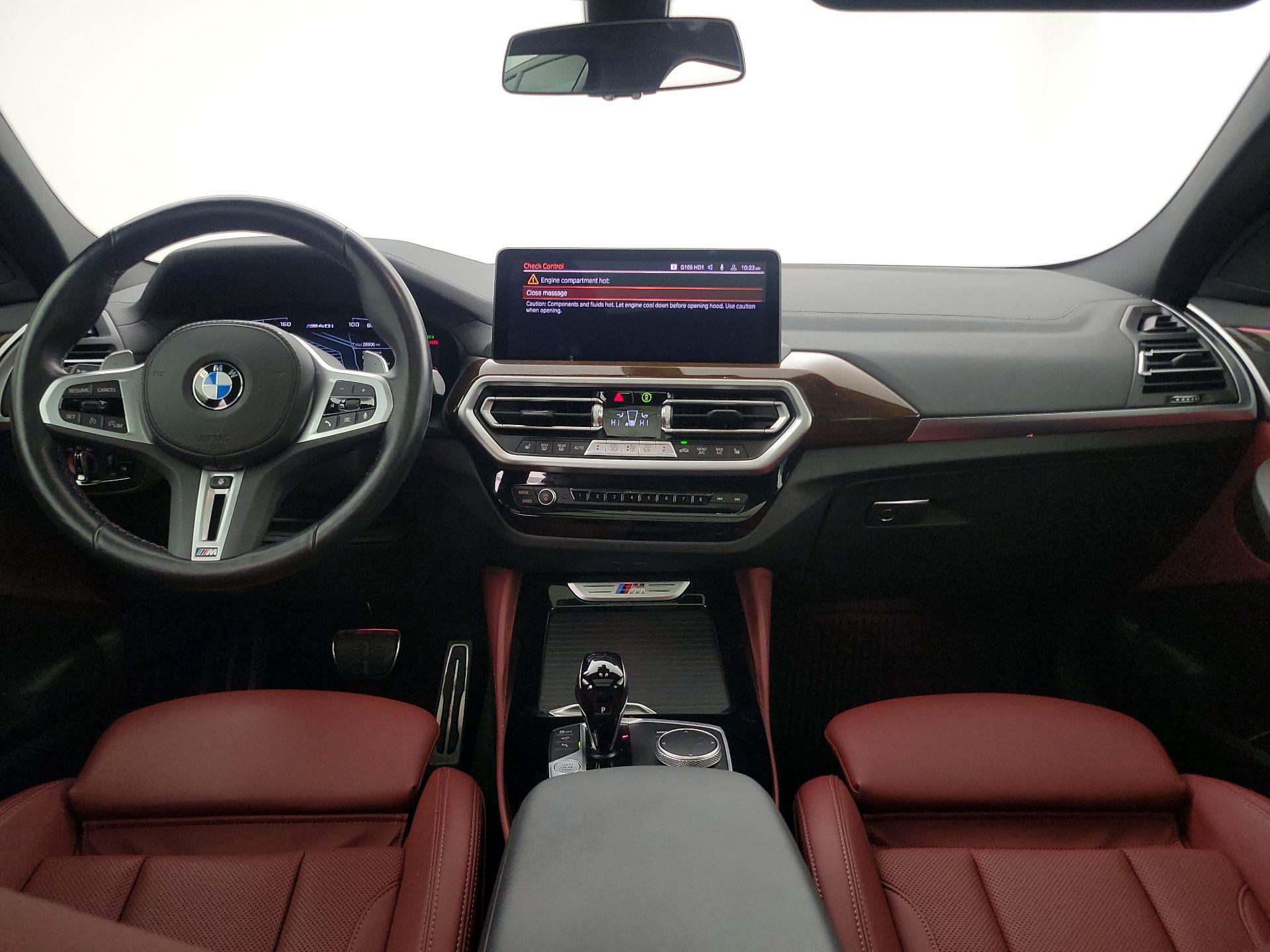 Thumbnail: 2024 BMW X4 - 9