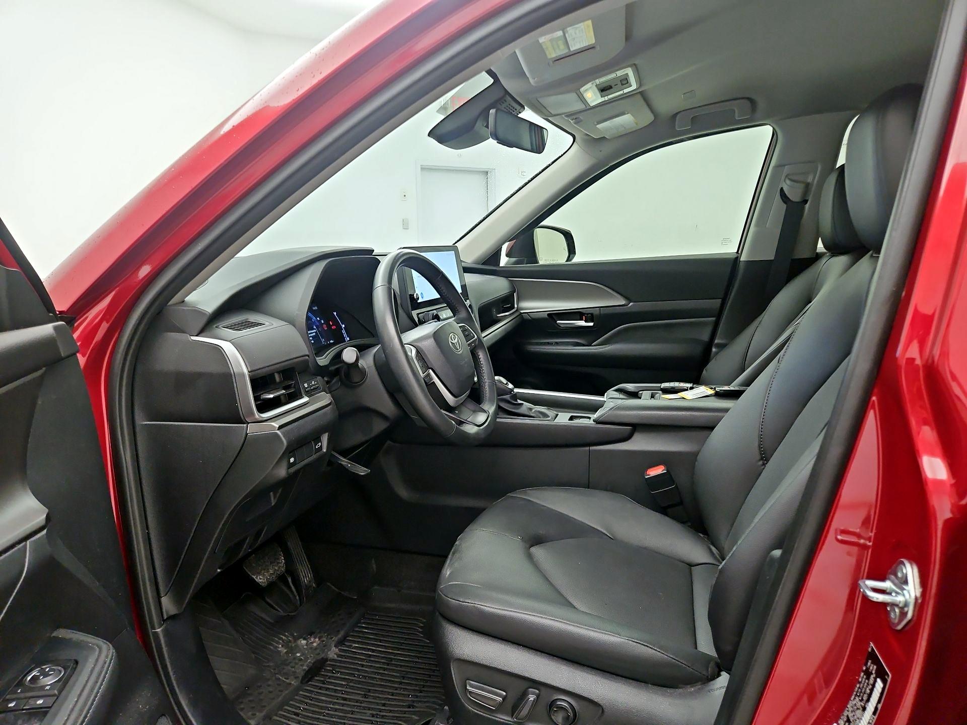 Thumbnail: 2024 Toyota Grand Highlander - 11