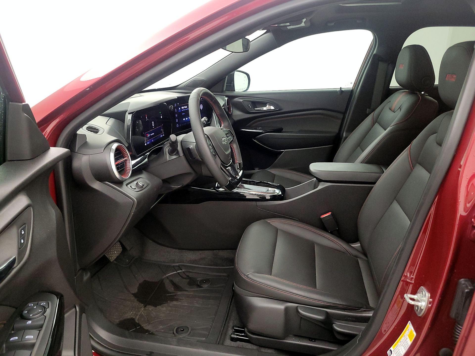 Thumbnail: 2025 Chevrolet Trax - 11