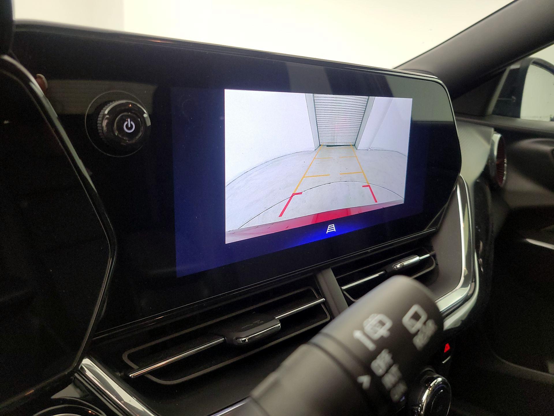 Thumbnail: 2025 Chevrolet Trax - 14