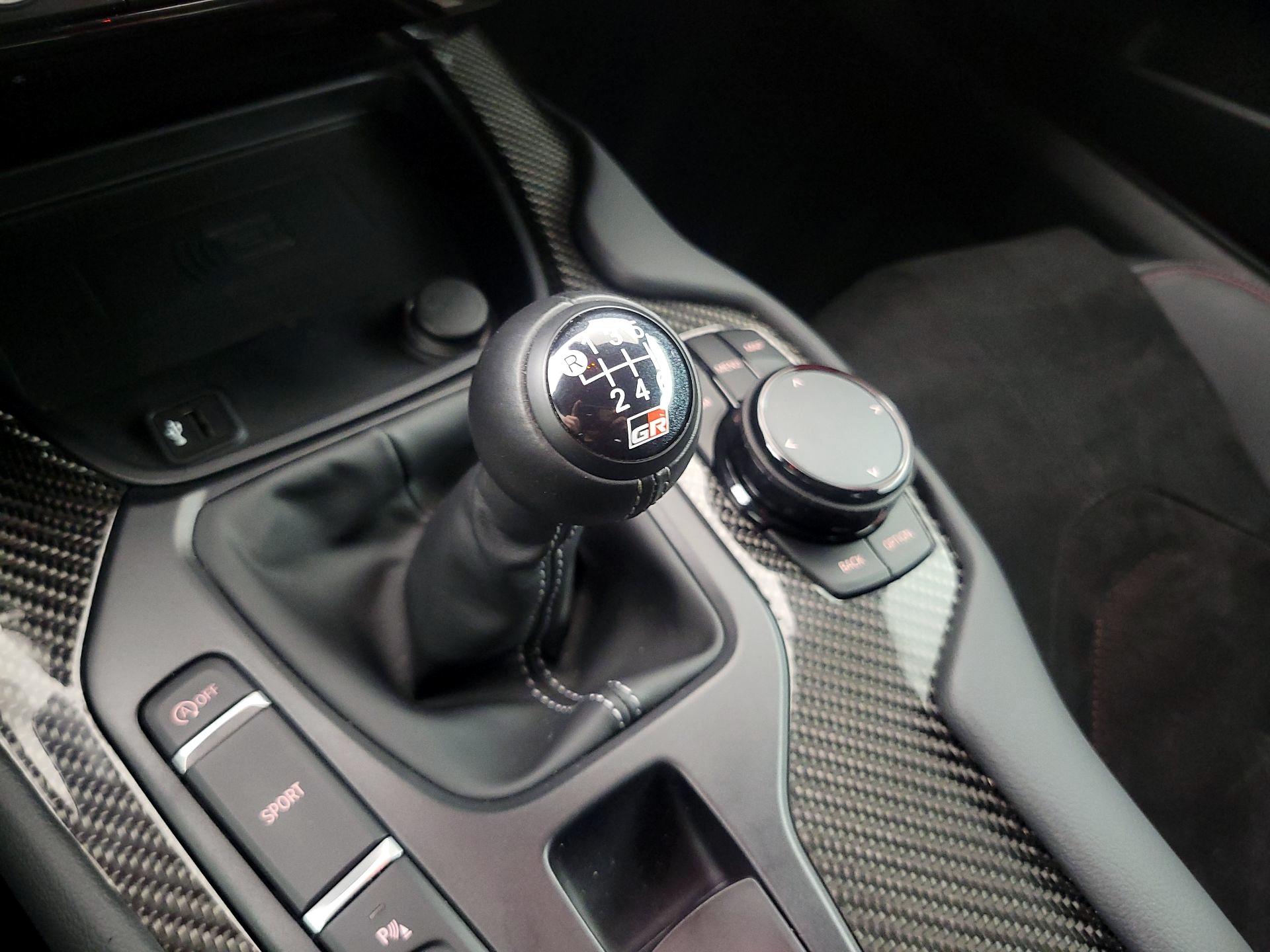 Thumbnail: 2025 Toyota Supra - 18