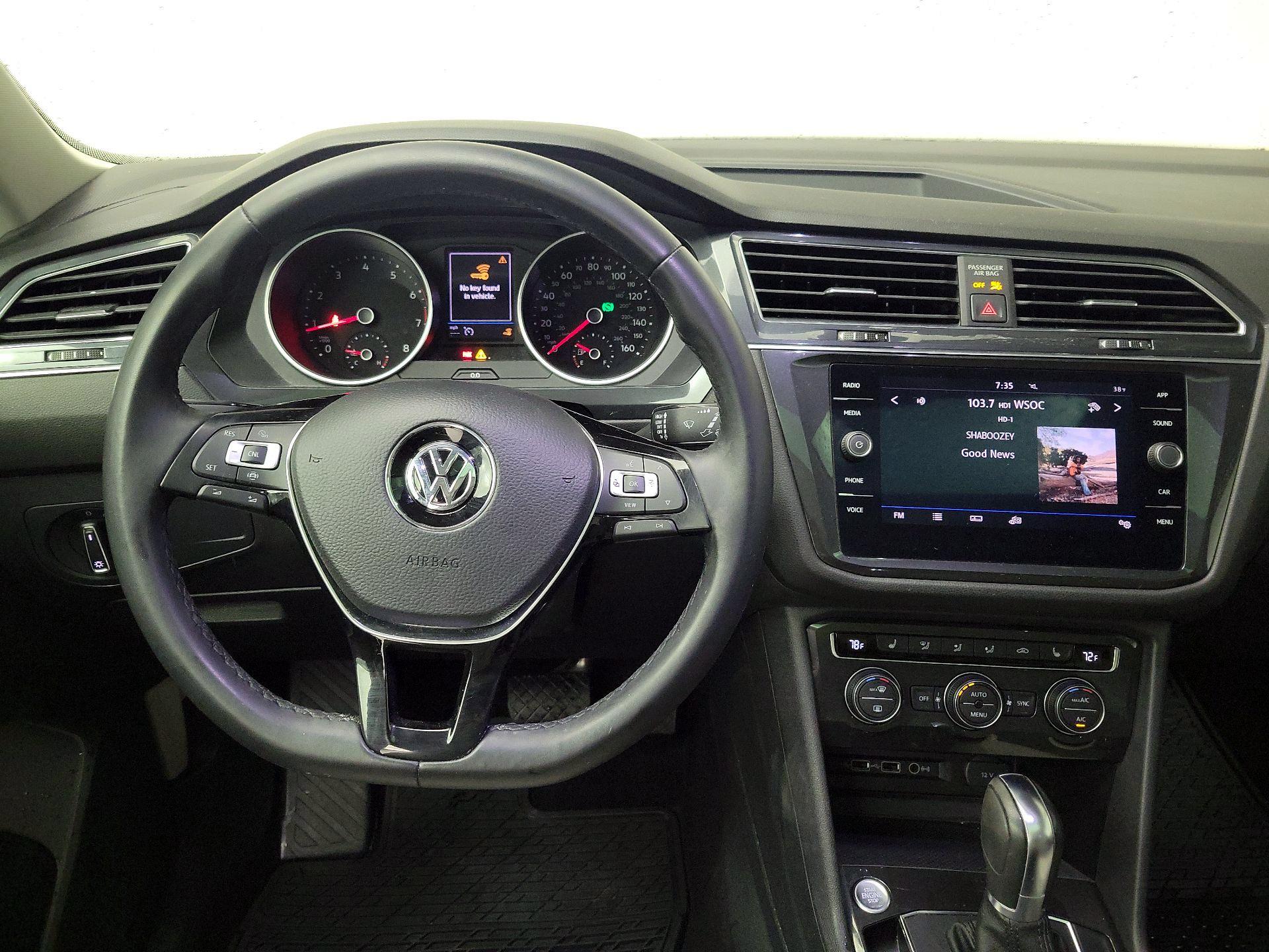 Thumbnail: 2019 Volkswagen Tiguan - 10