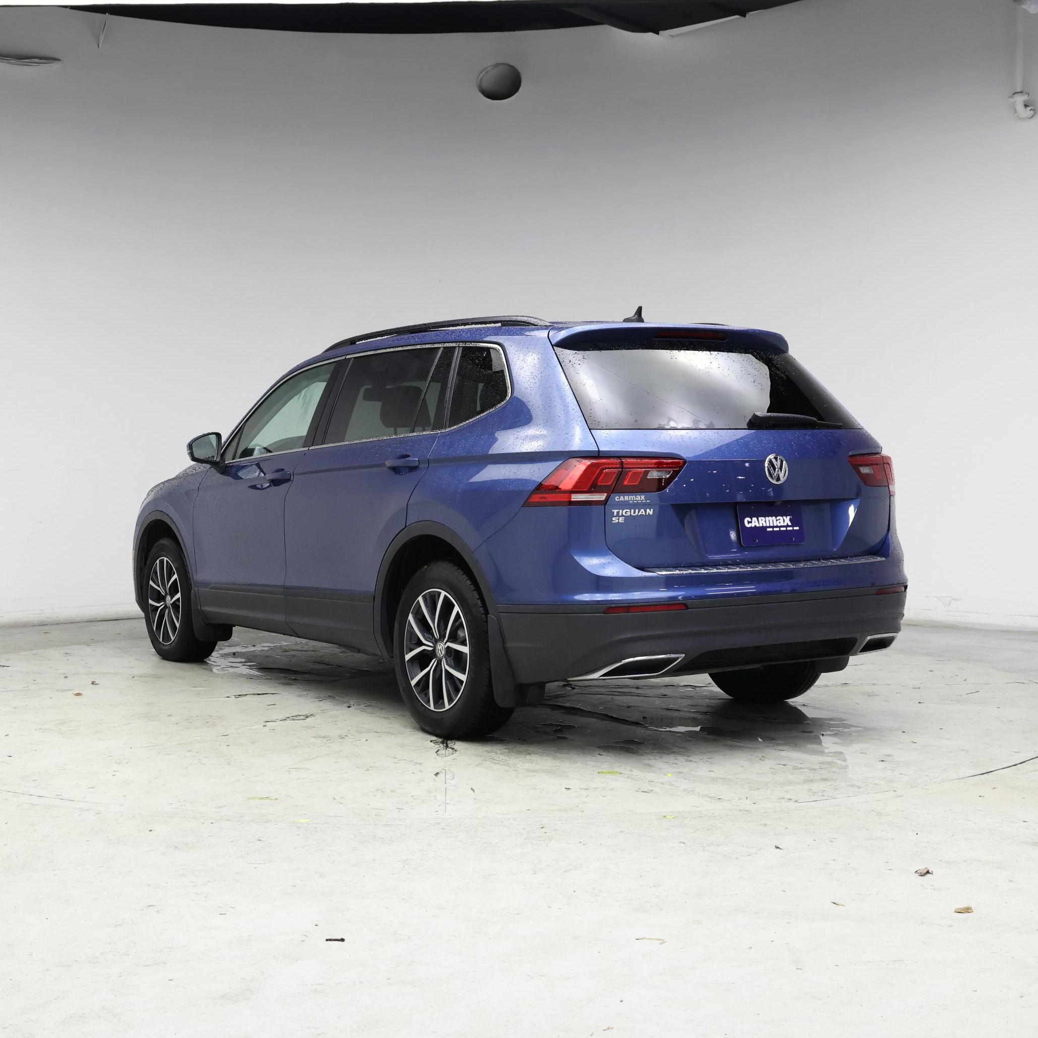 Thumbnail: 2019 Volkswagen Tiguan - 2