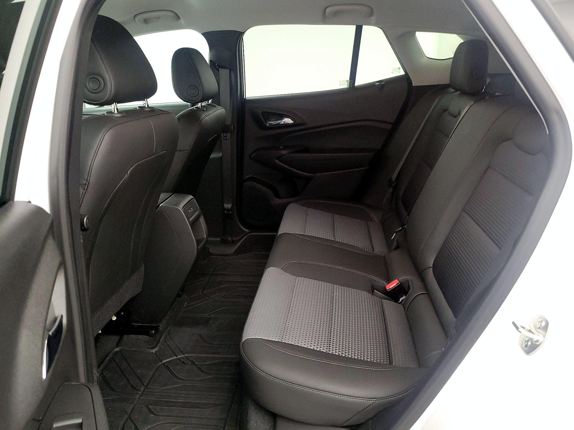 Thumbnail: 2024 Chevrolet Trax - 19