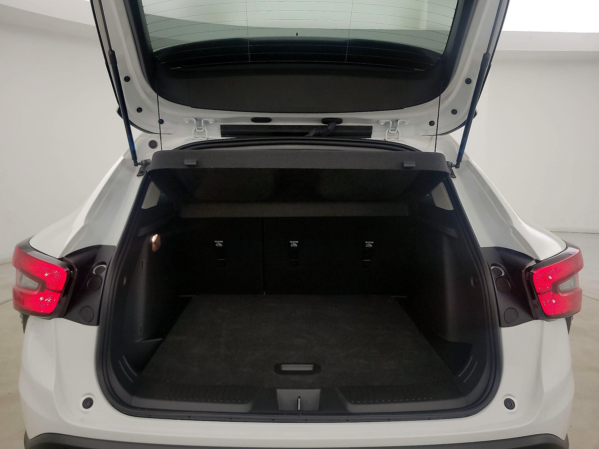 Thumbnail: 2024 Chevrolet Trax - 20