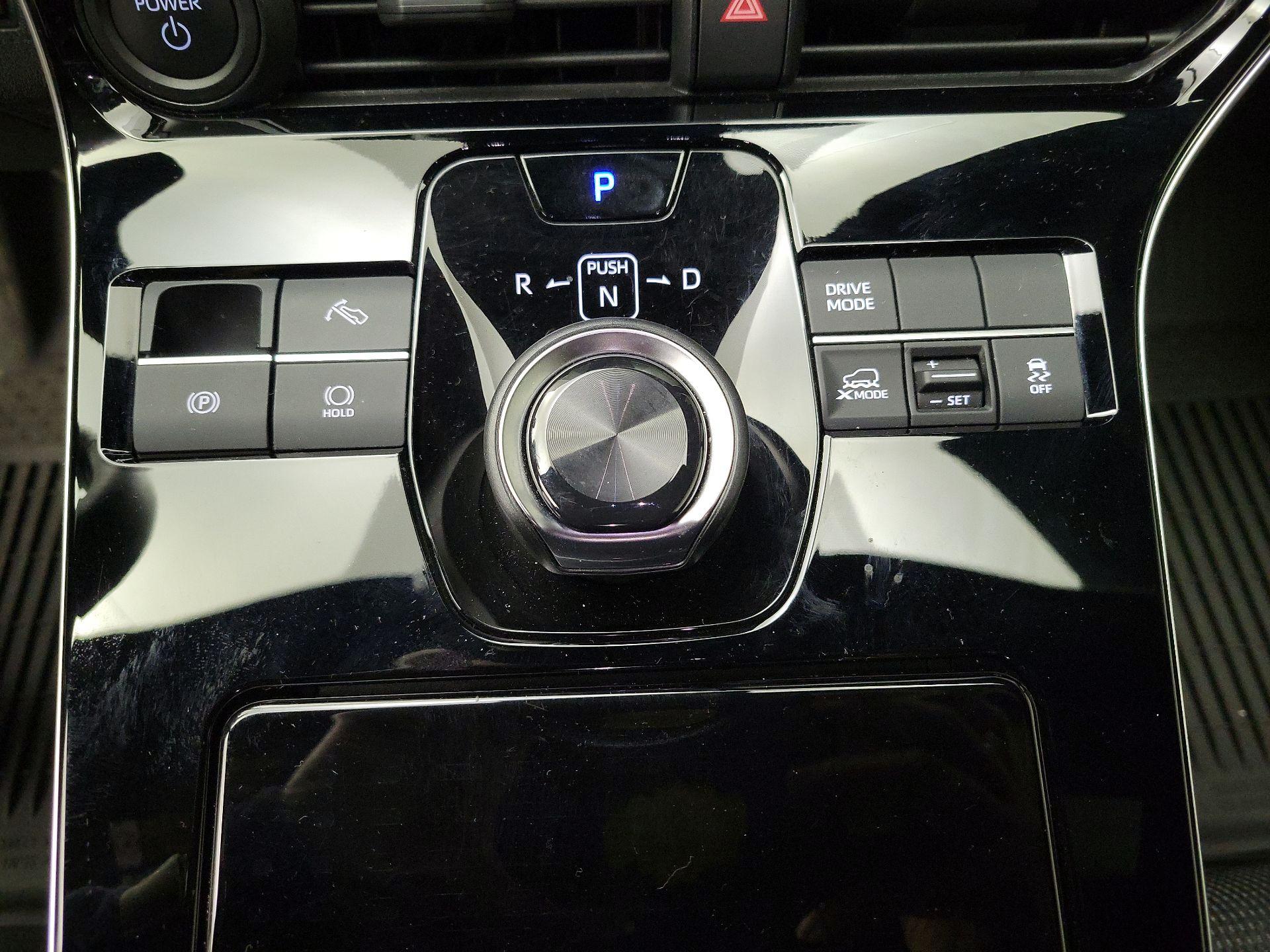 Thumbnail: 2023 Subaru Solterra - 18