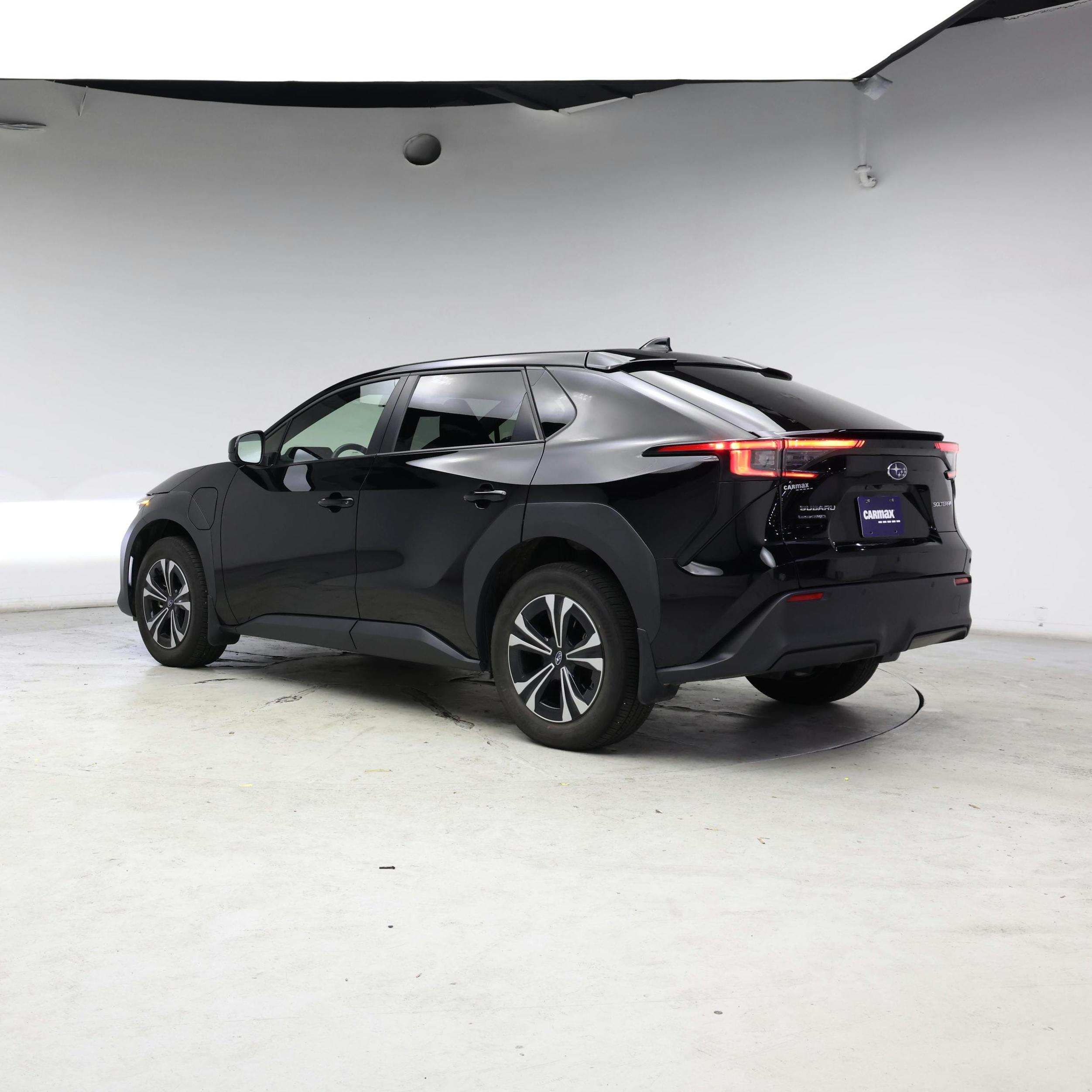 Thumbnail: 2023 Subaru Solterra - 2