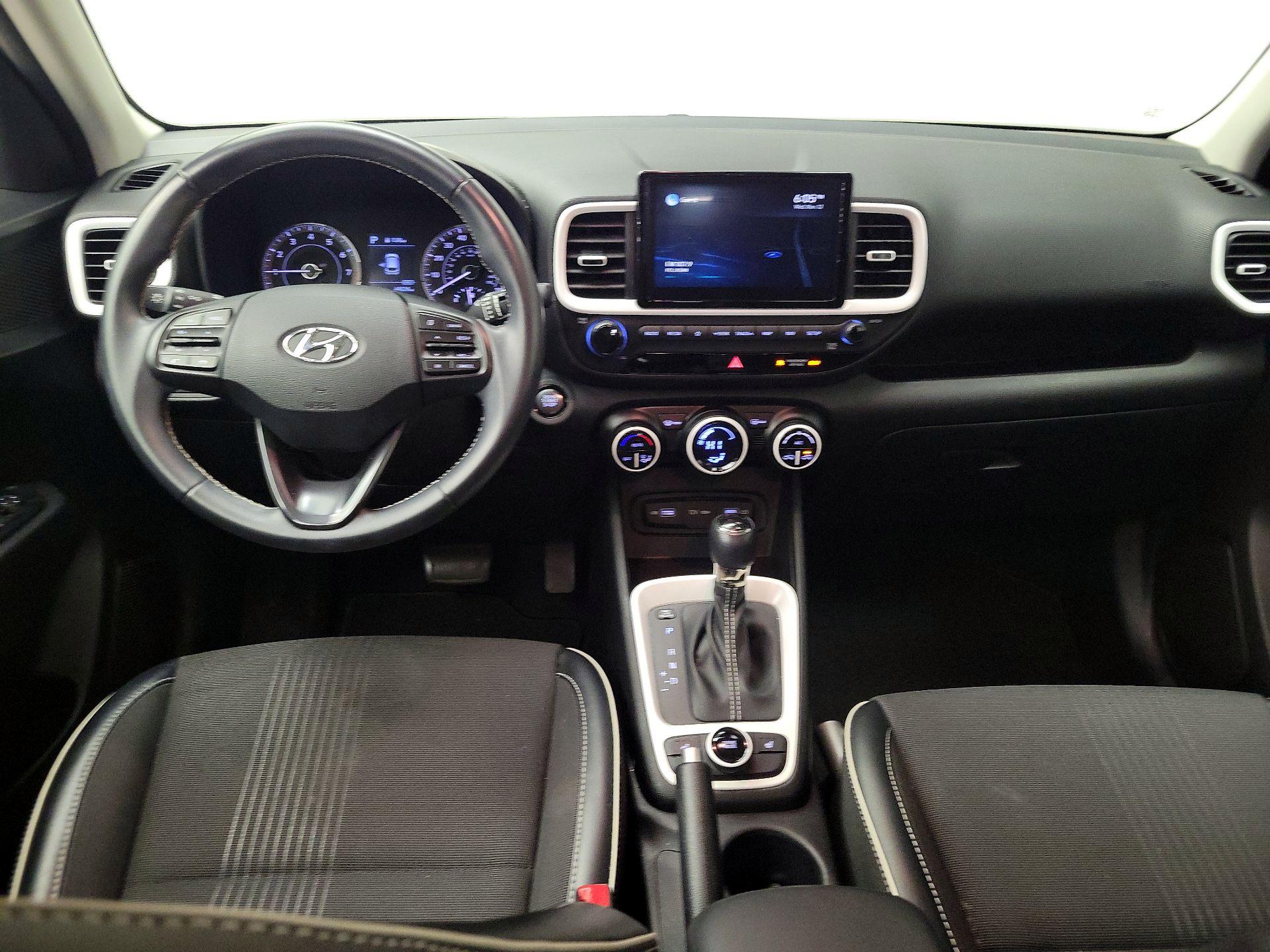 Thumbnail: 2022 Hyundai Venue - 9