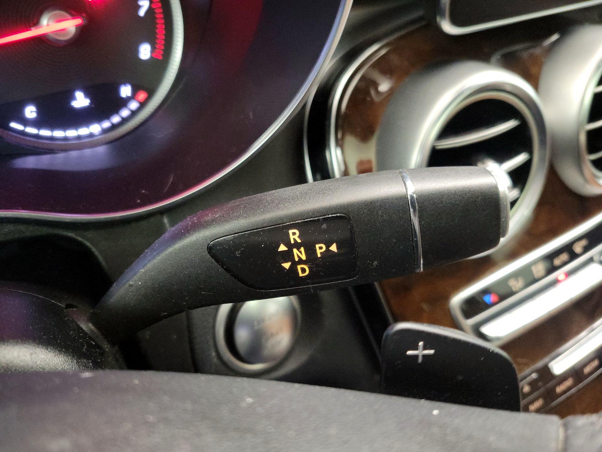 Thumbnail: 2019 Mercedes-Benz GLC - 17