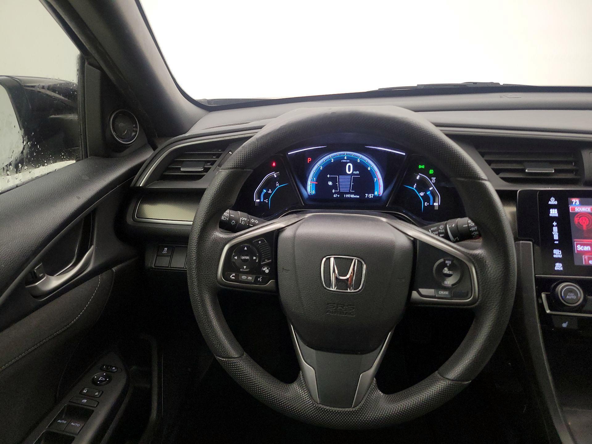 Thumbnail: 2017 Honda Civic - 10