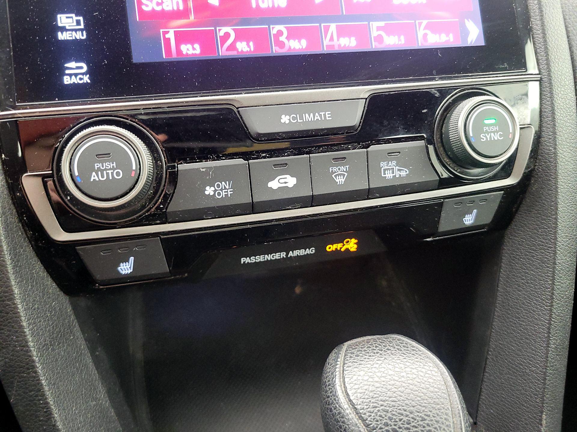 Thumbnail: 2017 Honda Civic - 16