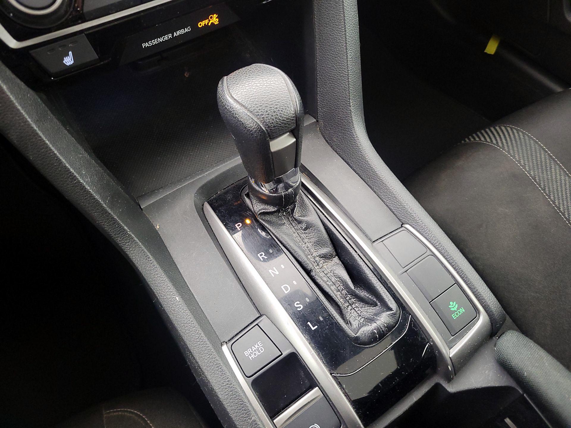 Thumbnail: 2017 Honda Civic - 17