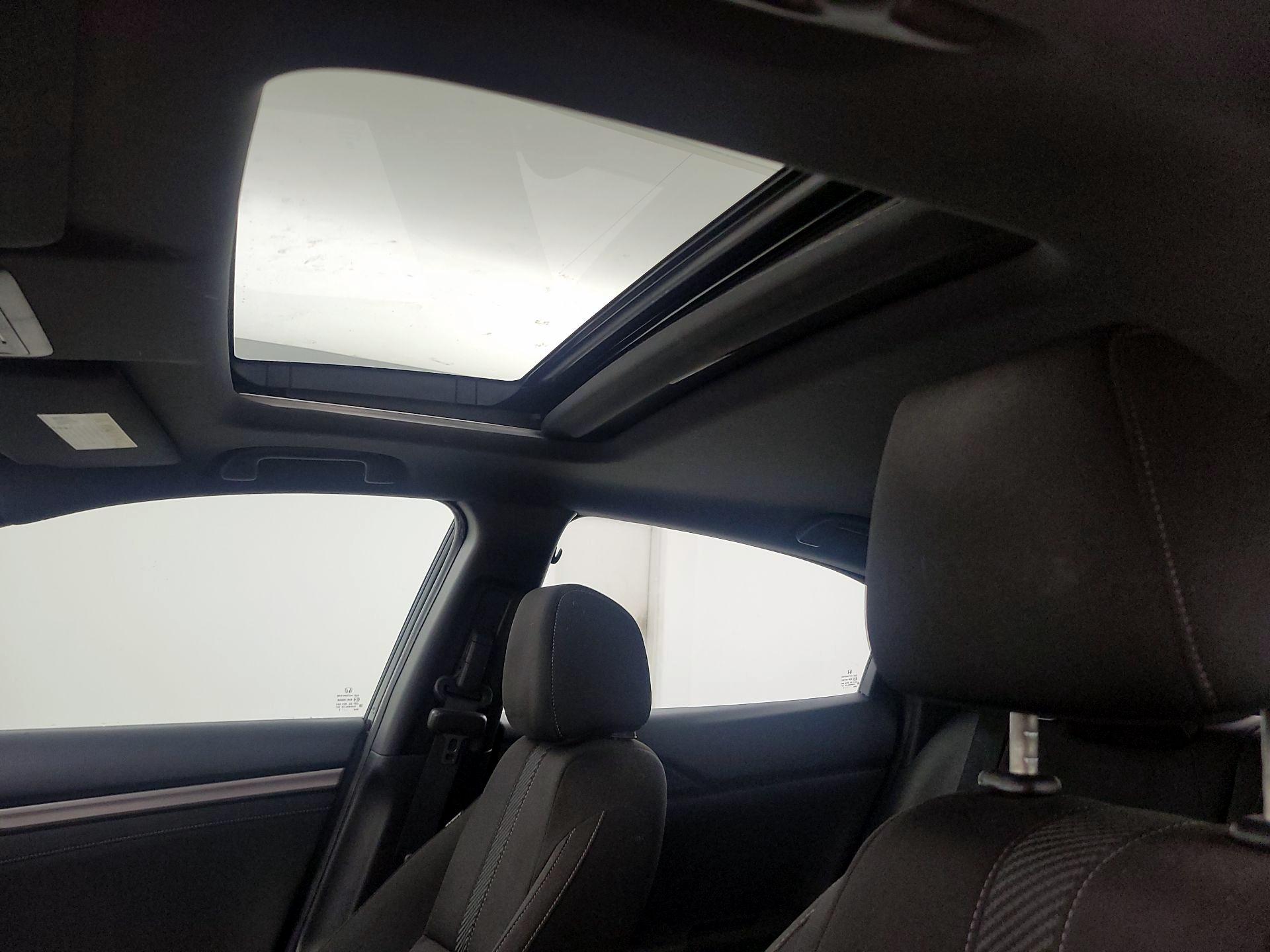 Thumbnail: 2017 Honda Civic - 19