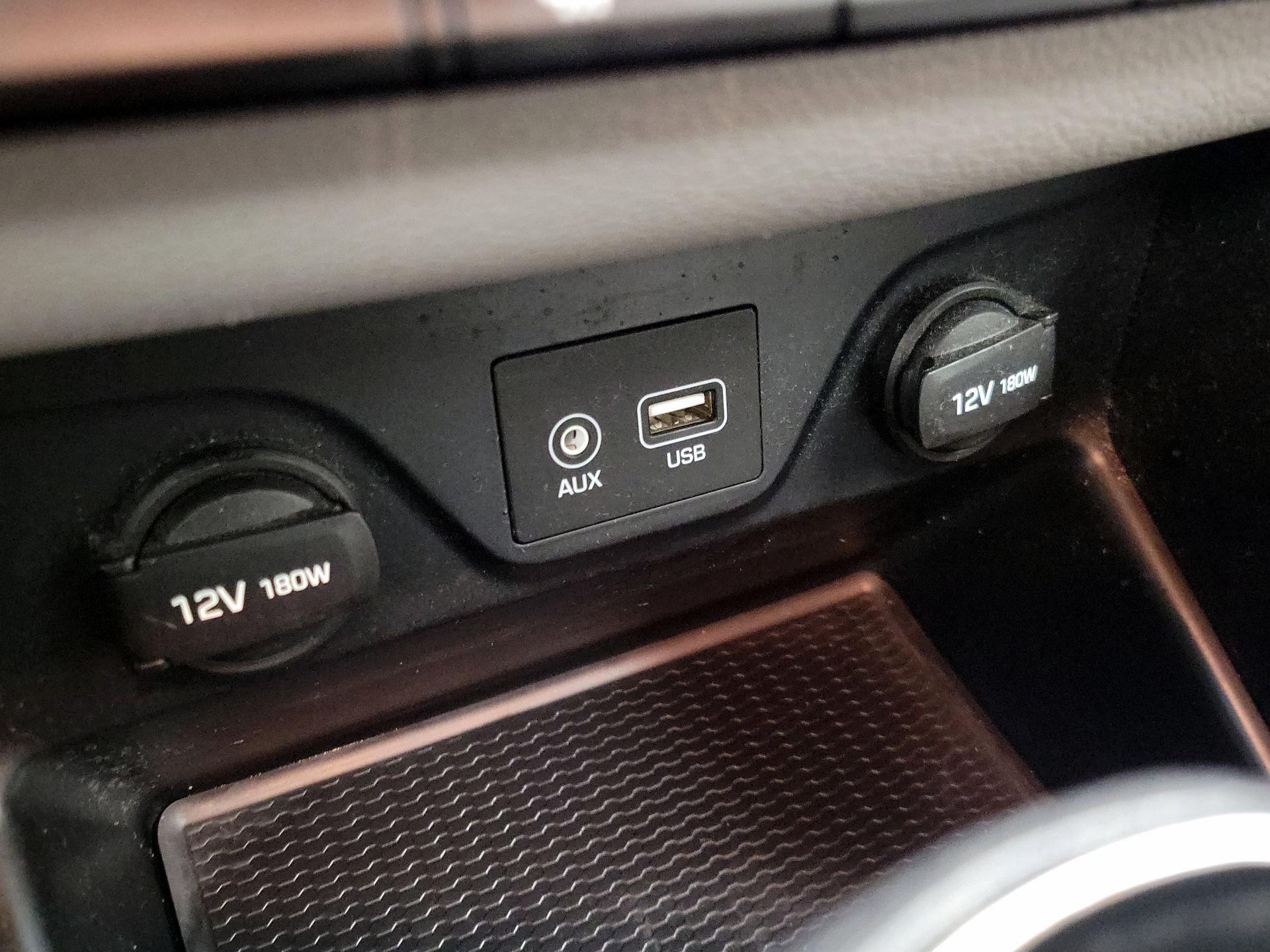 Thumbnail: 2016 Hyundai Tucson - 18