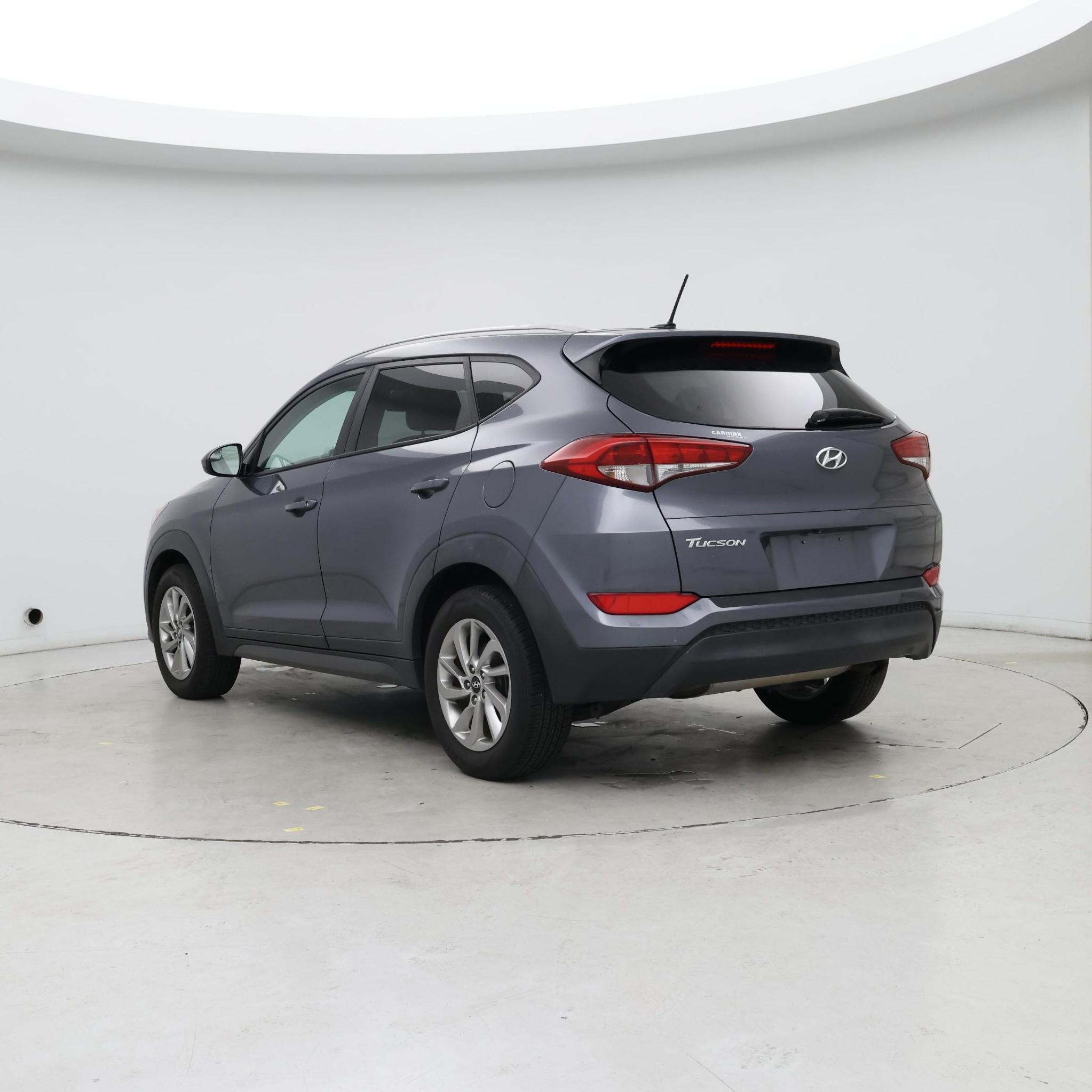 Thumbnail: 2016 Hyundai Tucson - 2