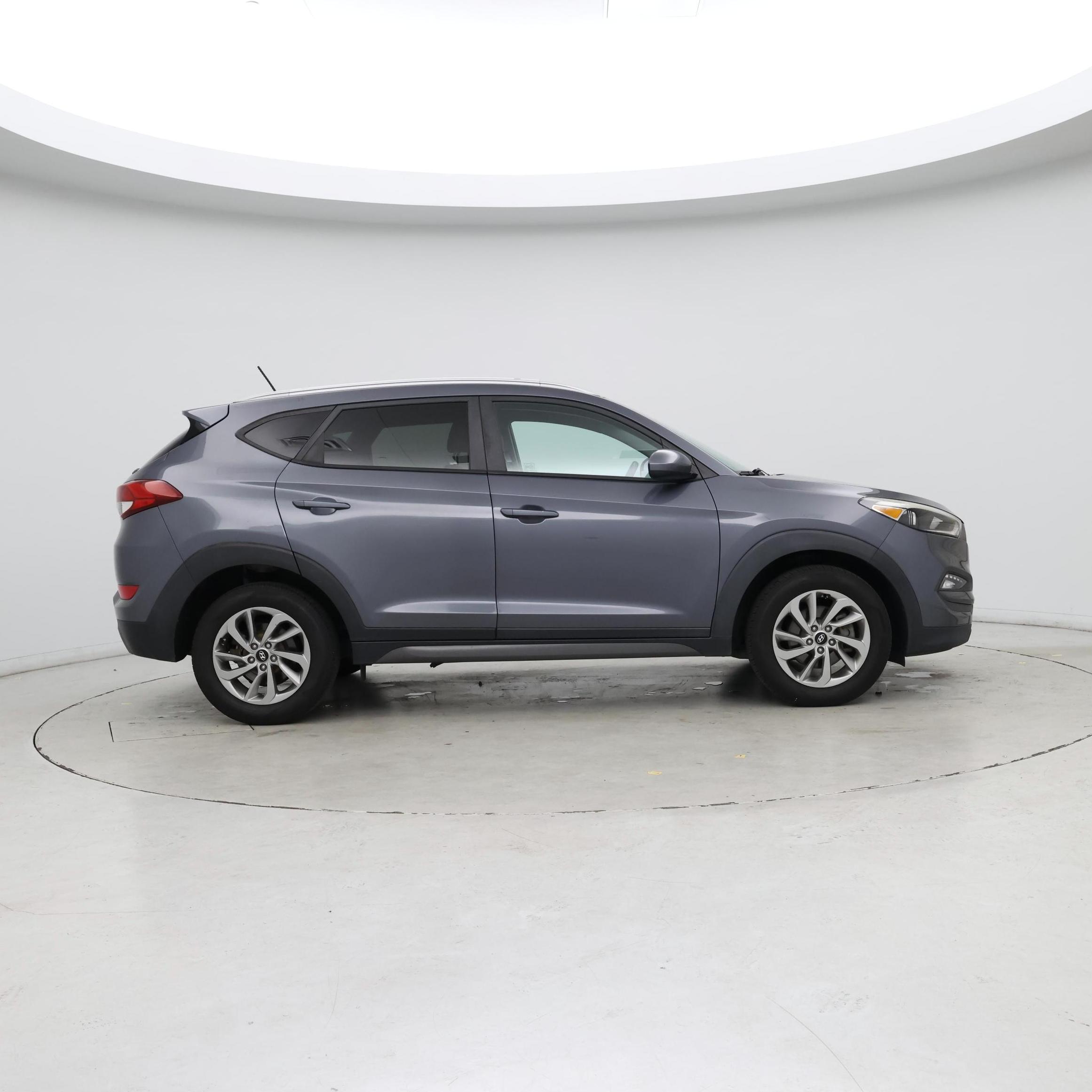 Thumbnail: 2016 Hyundai Tucson - 7