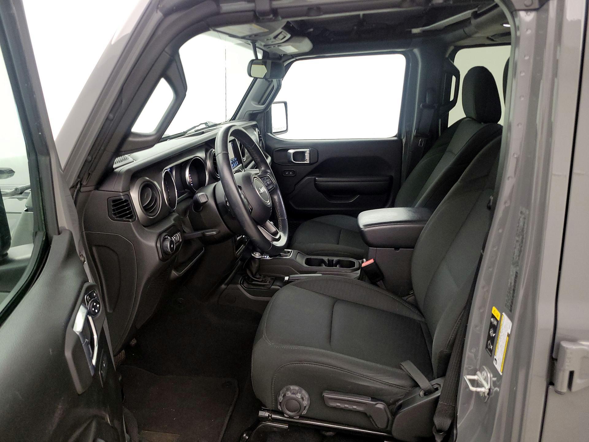 Thumbnail: 2021 Jeep Wrangler - 11