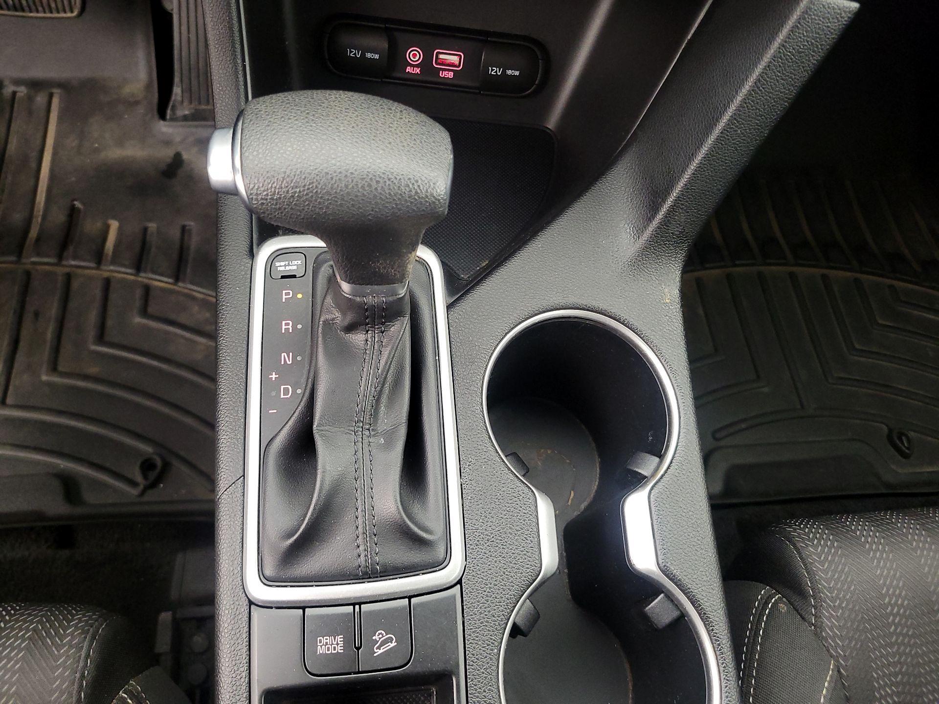 Thumbnail: 2019 Kia Sportage - 17