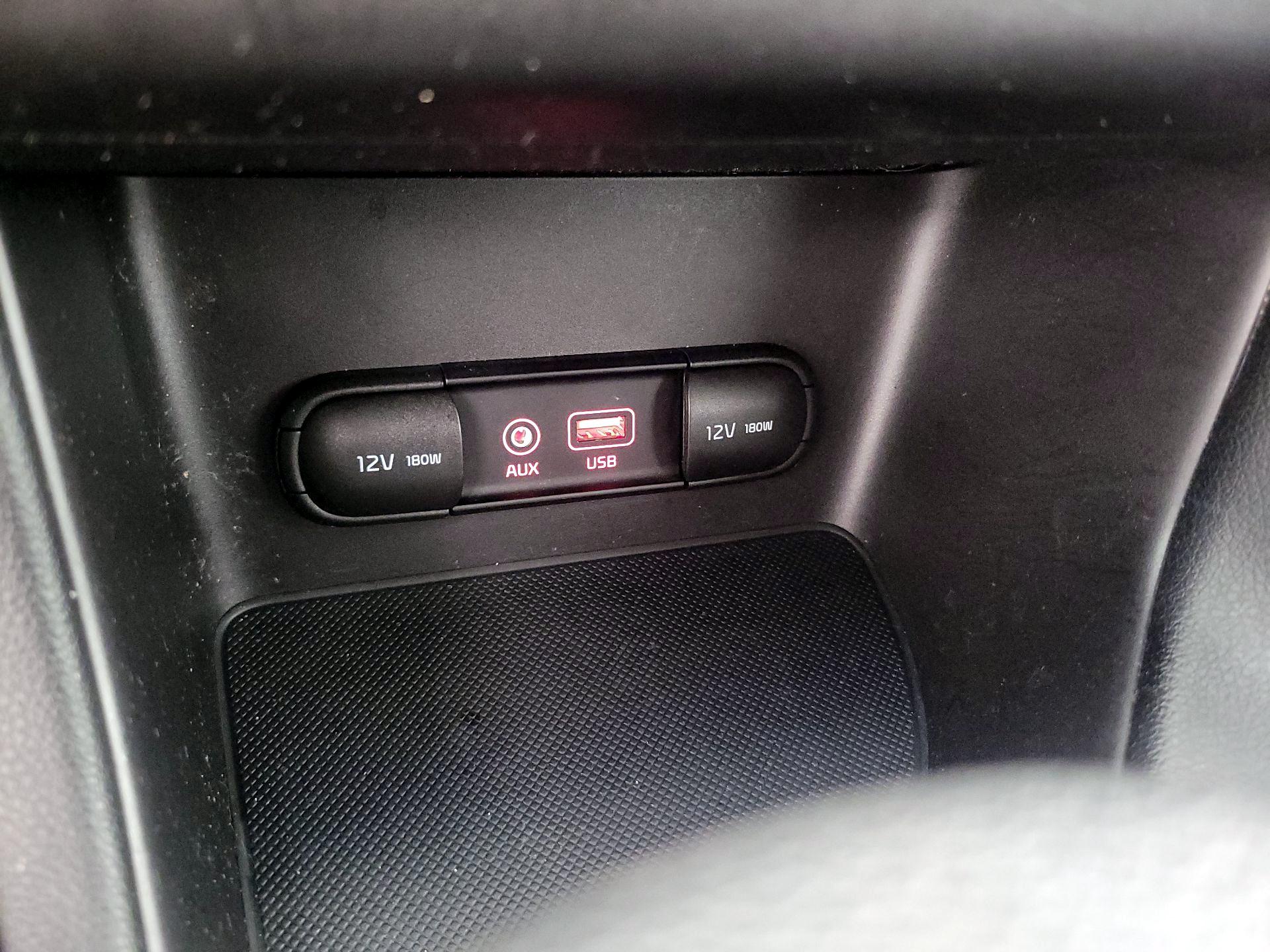 Thumbnail: 2019 Kia Sportage - 18