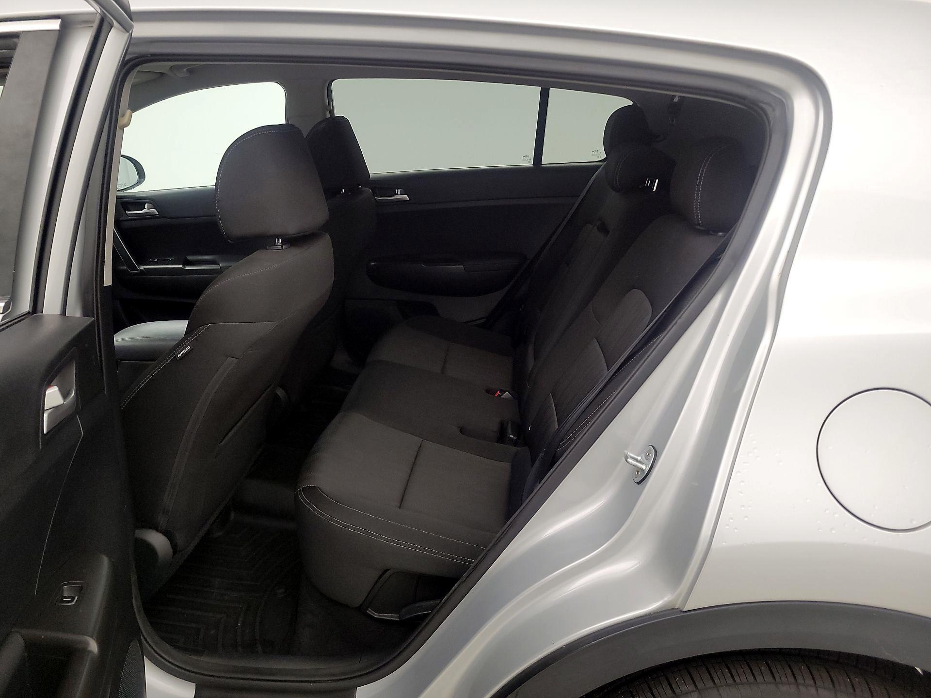 Thumbnail: 2019 Kia Sportage - 19