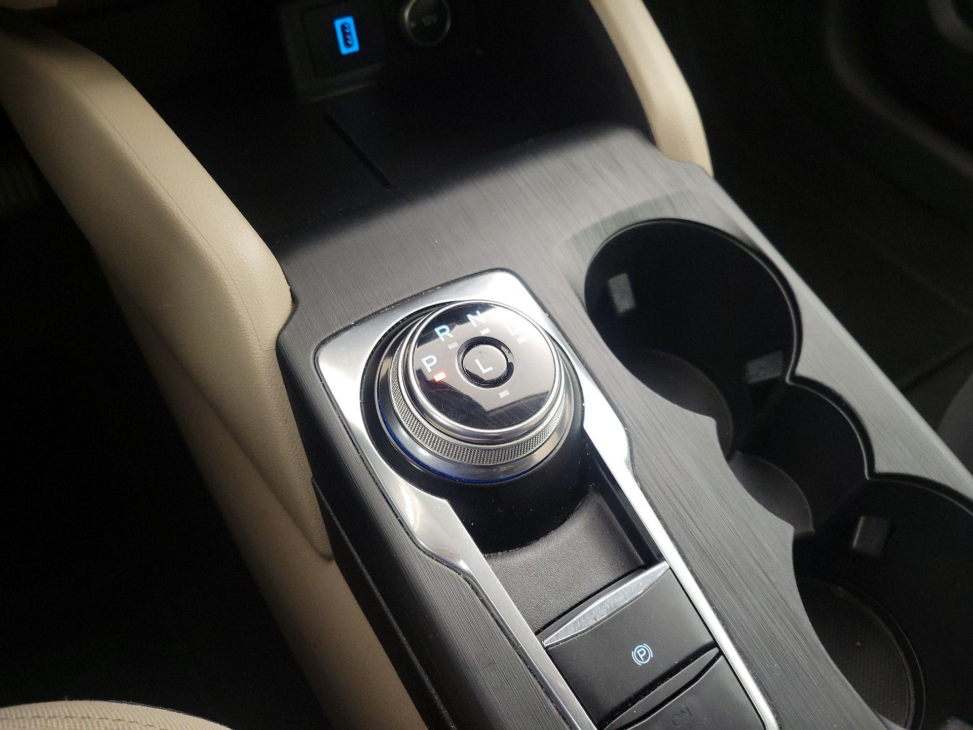 Thumbnail: 2020 Ford Escape - 17