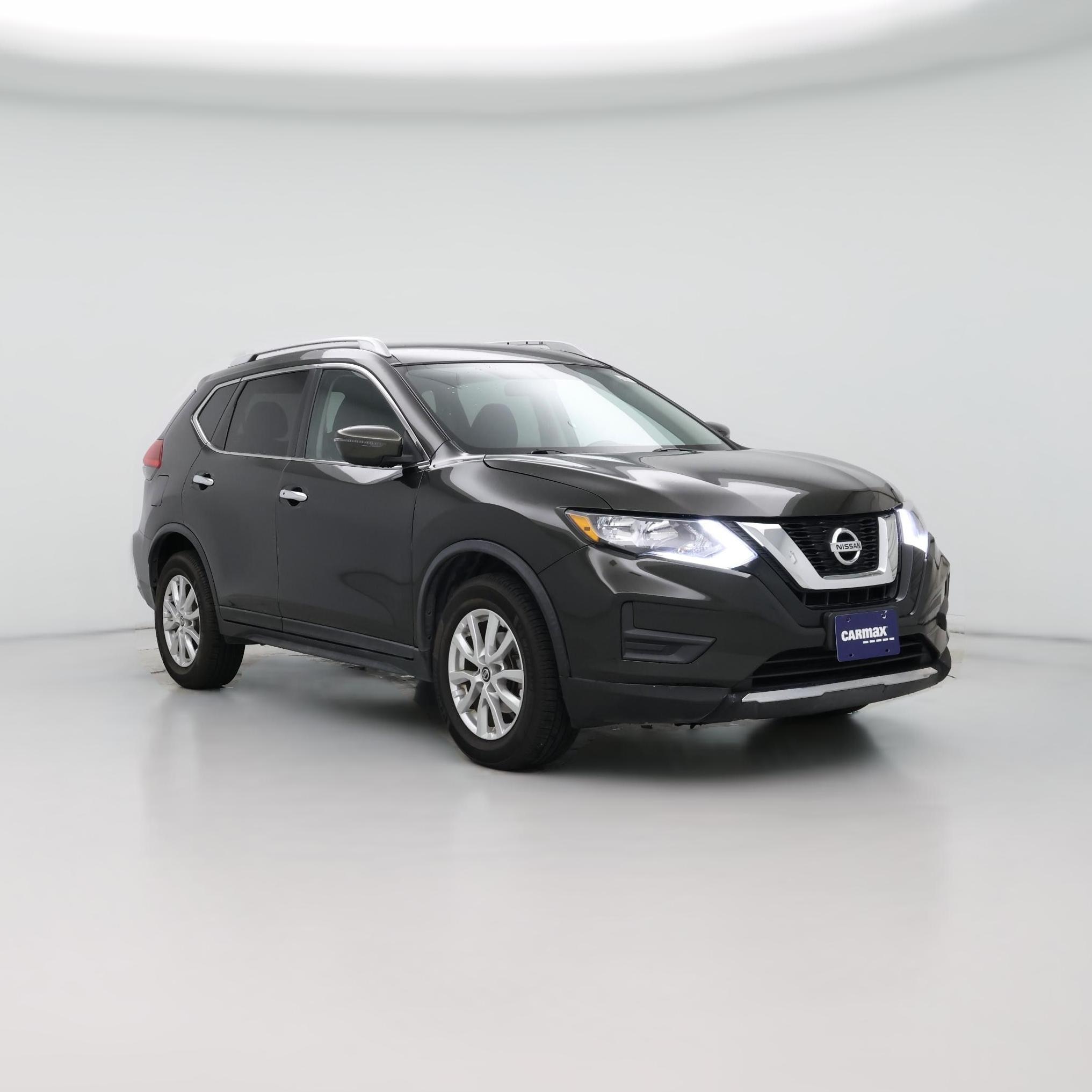 Thumbnail: 2017 Nissan Rogue - 1