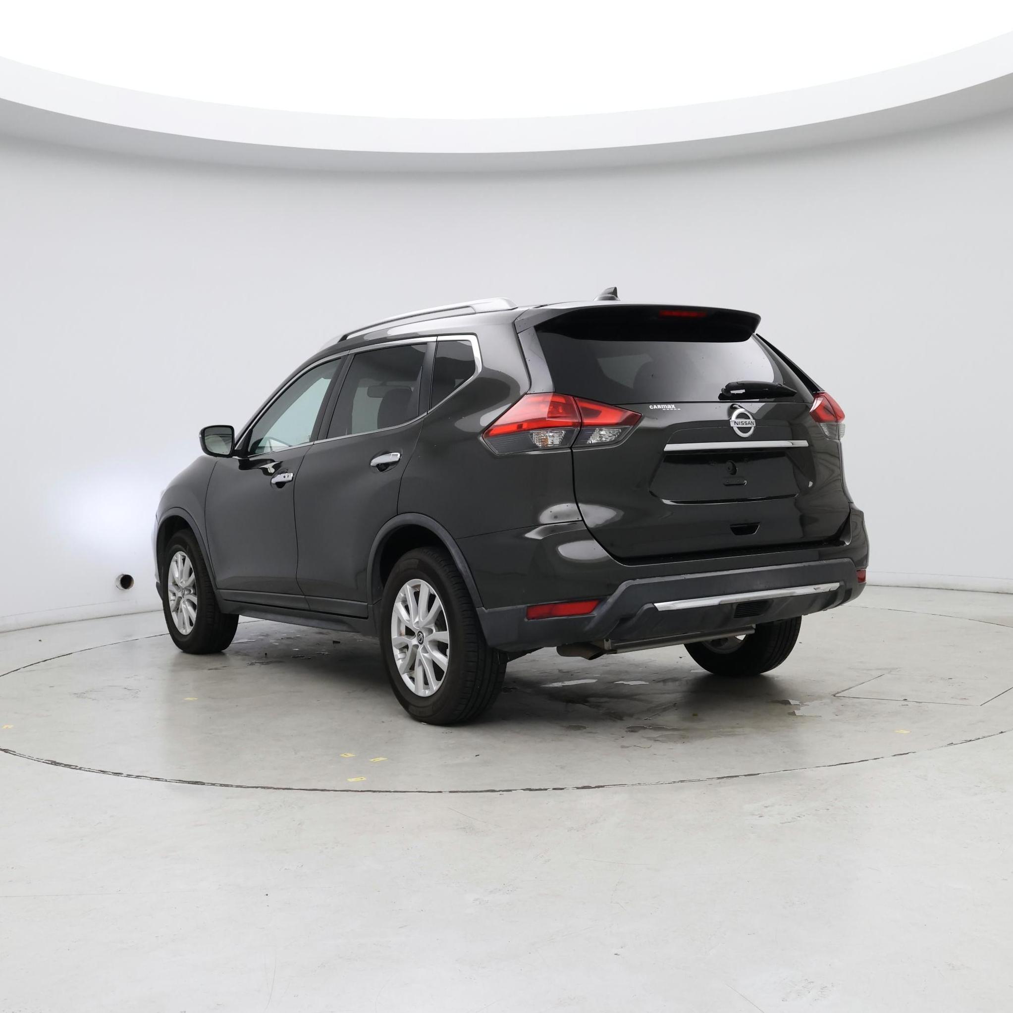 Thumbnail: 2017 Nissan Rogue - 2