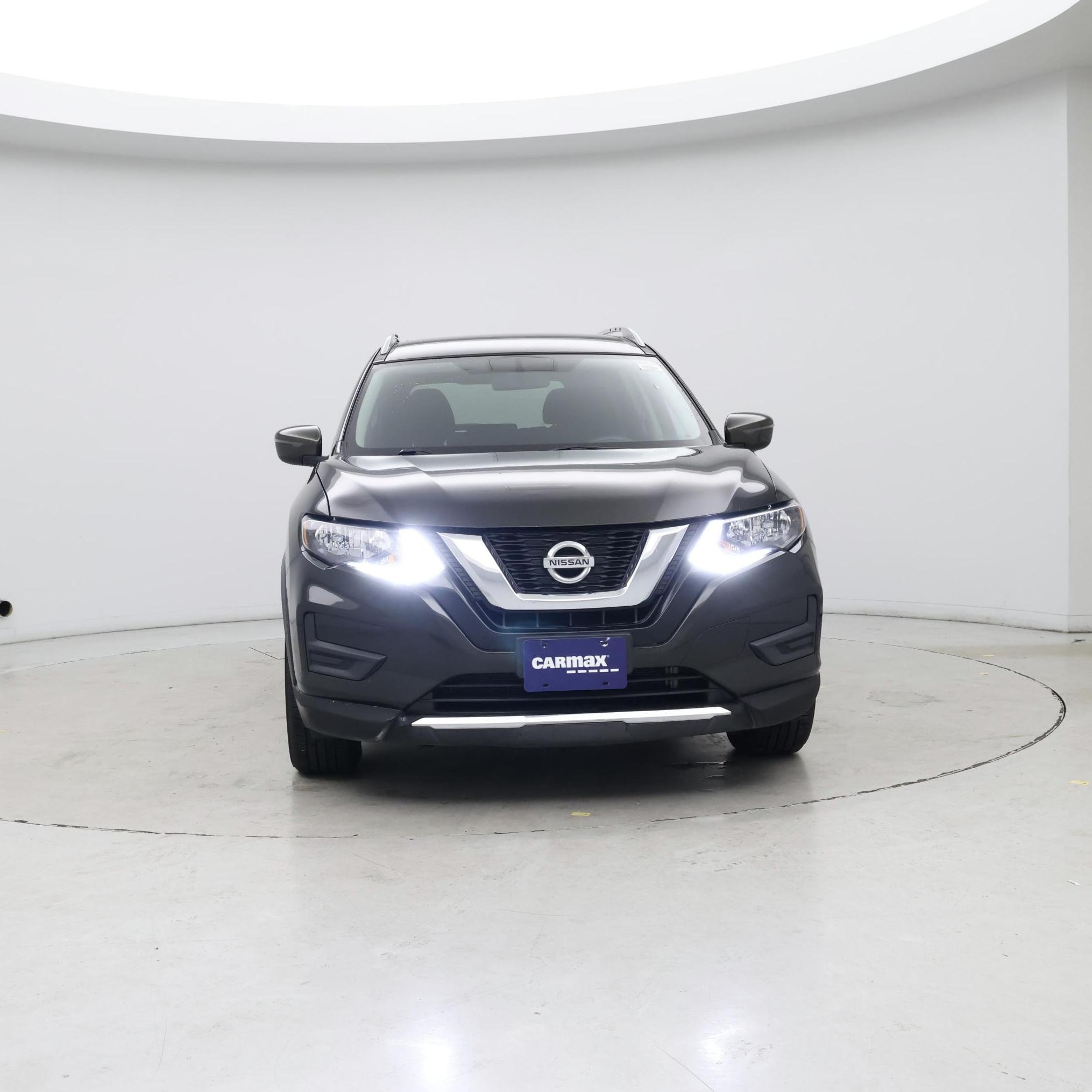 Thumbnail: 2017 Nissan Rogue - 5