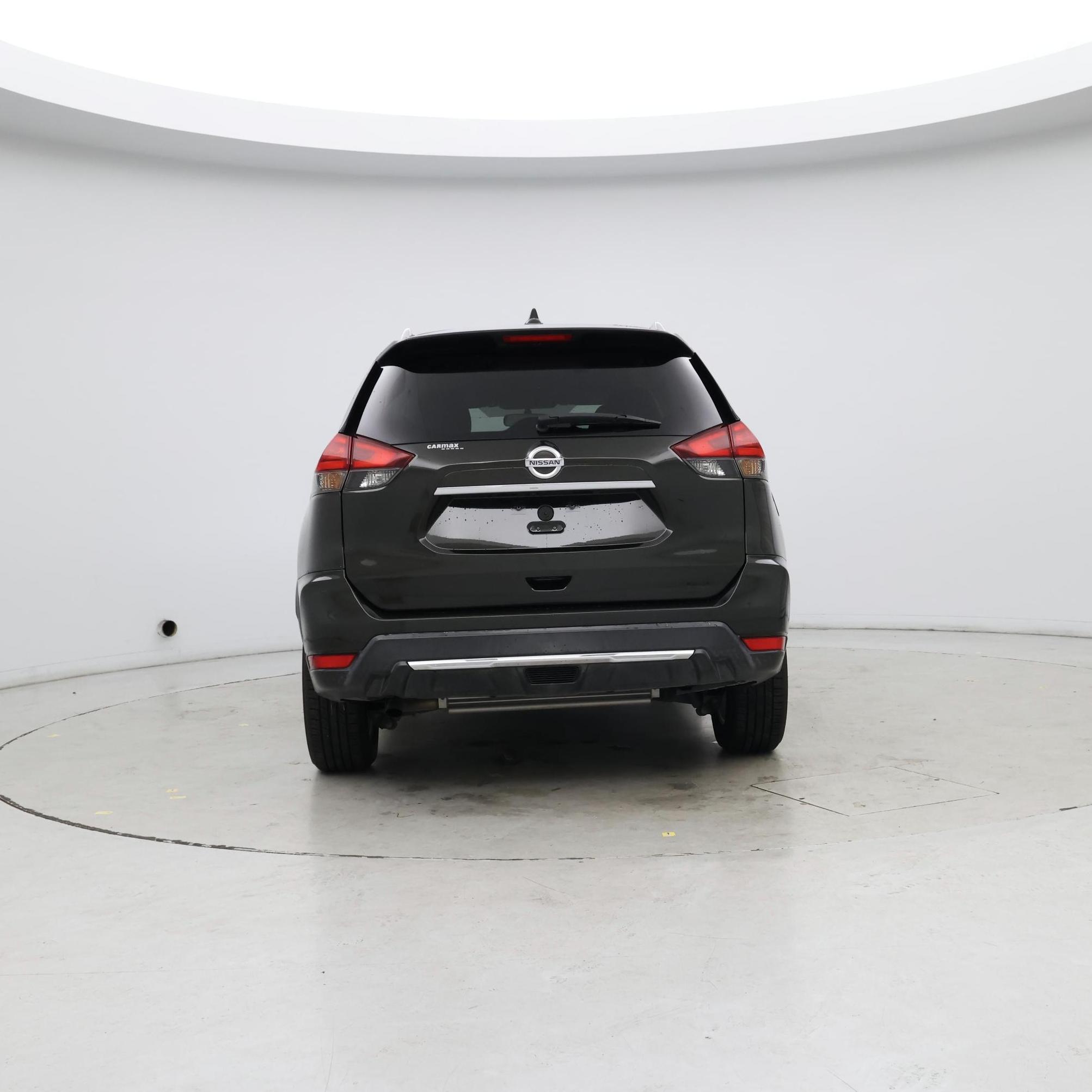 Thumbnail: 2017 Nissan Rogue - 6