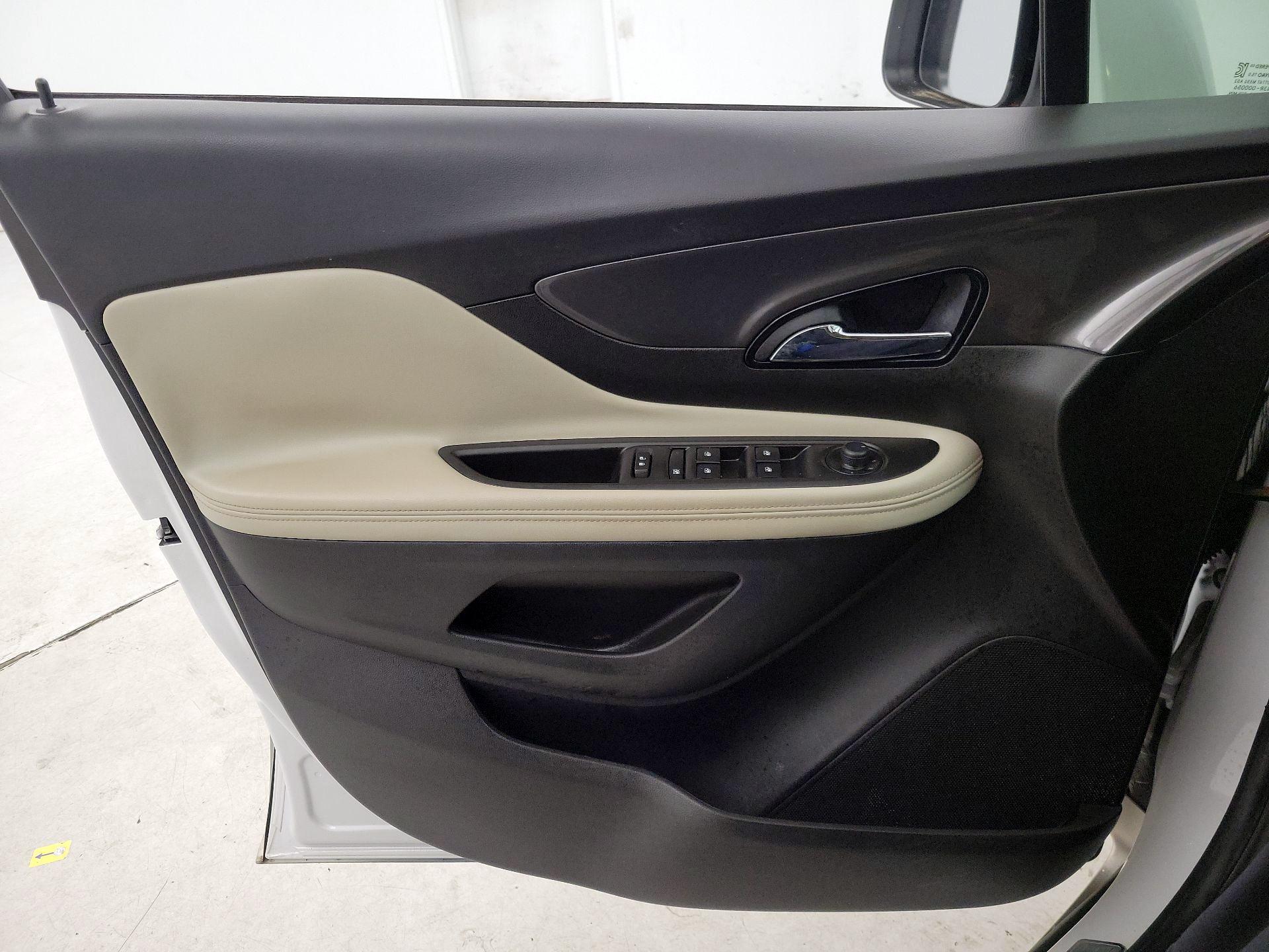 Thumbnail: 2018 Buick Encore - 12