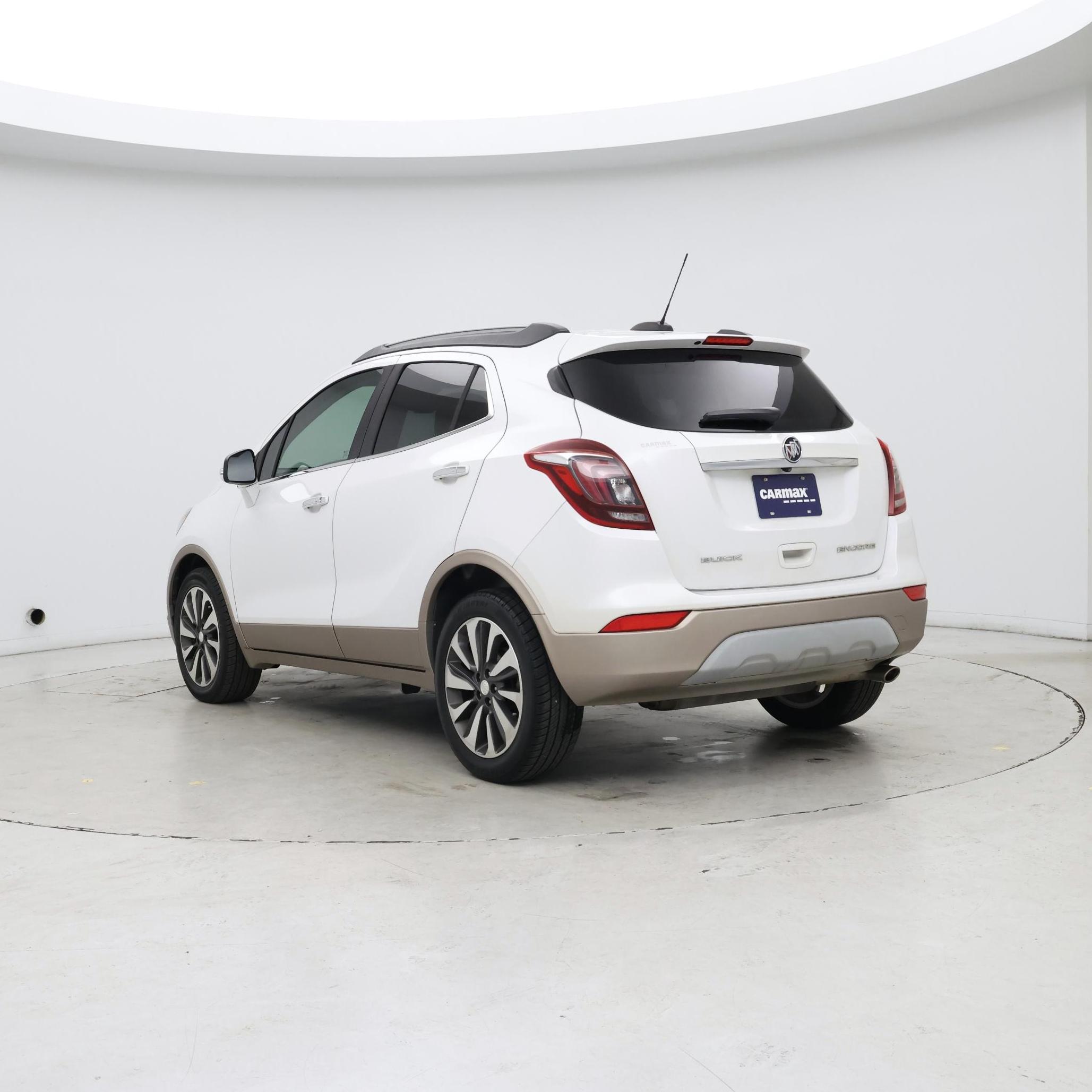 Thumbnail: 2018 Buick Encore - 2