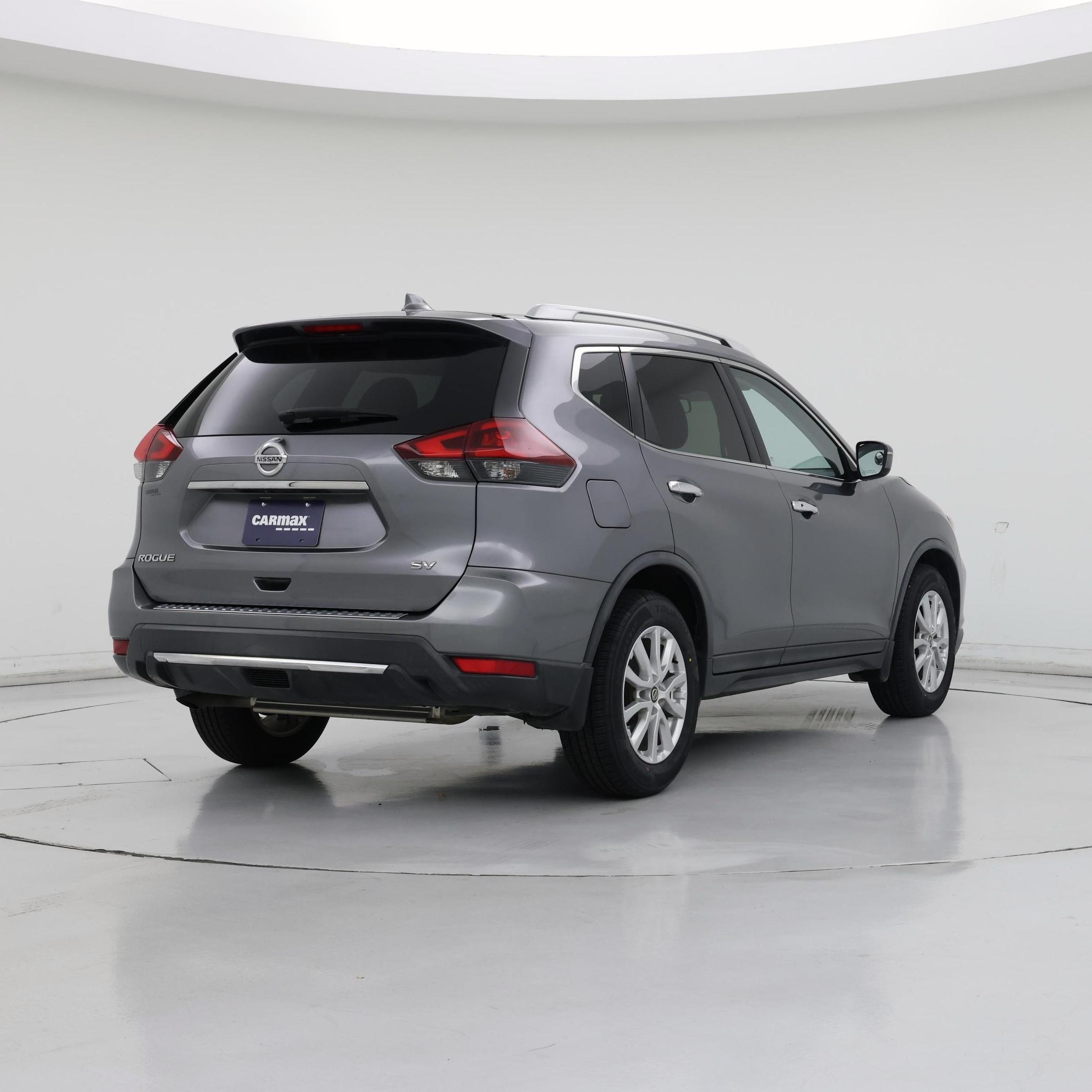 Thumbnail: 2017 Nissan Rogue - 8