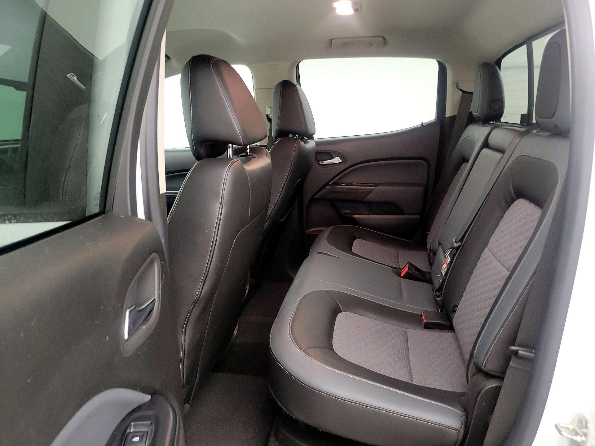 Thumbnail: 2017 Chevrolet Colorado - 19