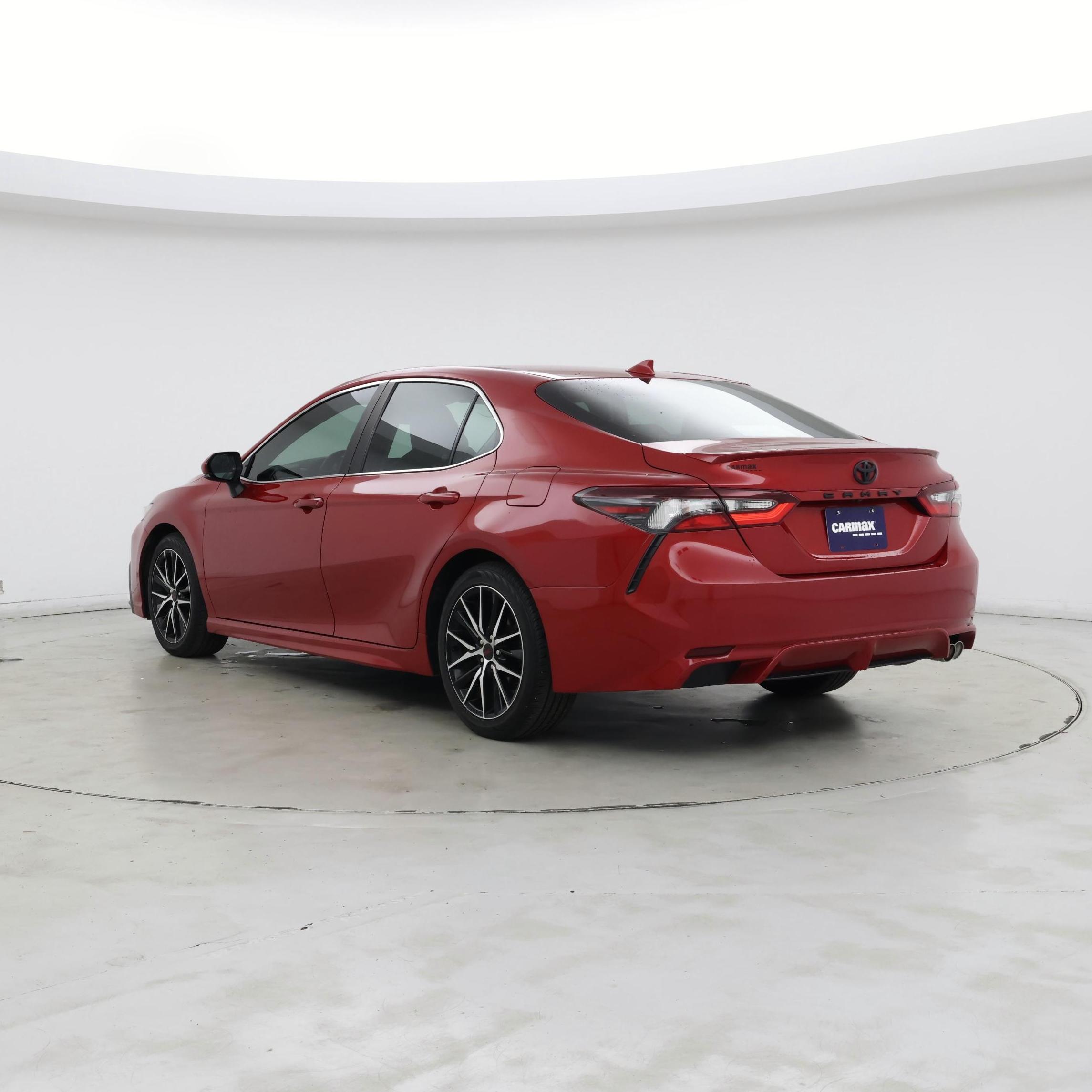 Thumbnail: 2022 Toyota Camry - 2