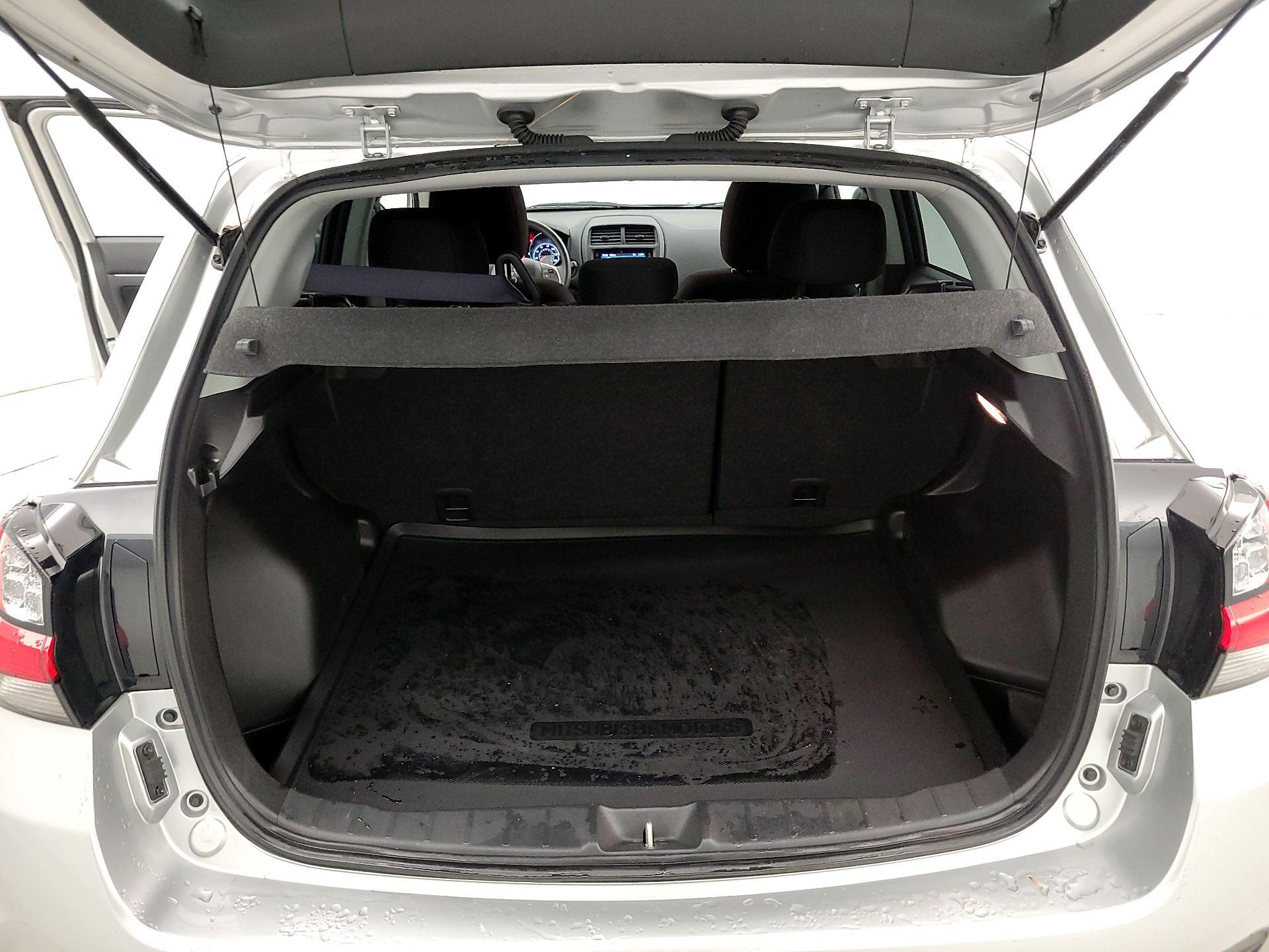 Thumbnail: 2024 Mitsubishi Outlander Sport - 20