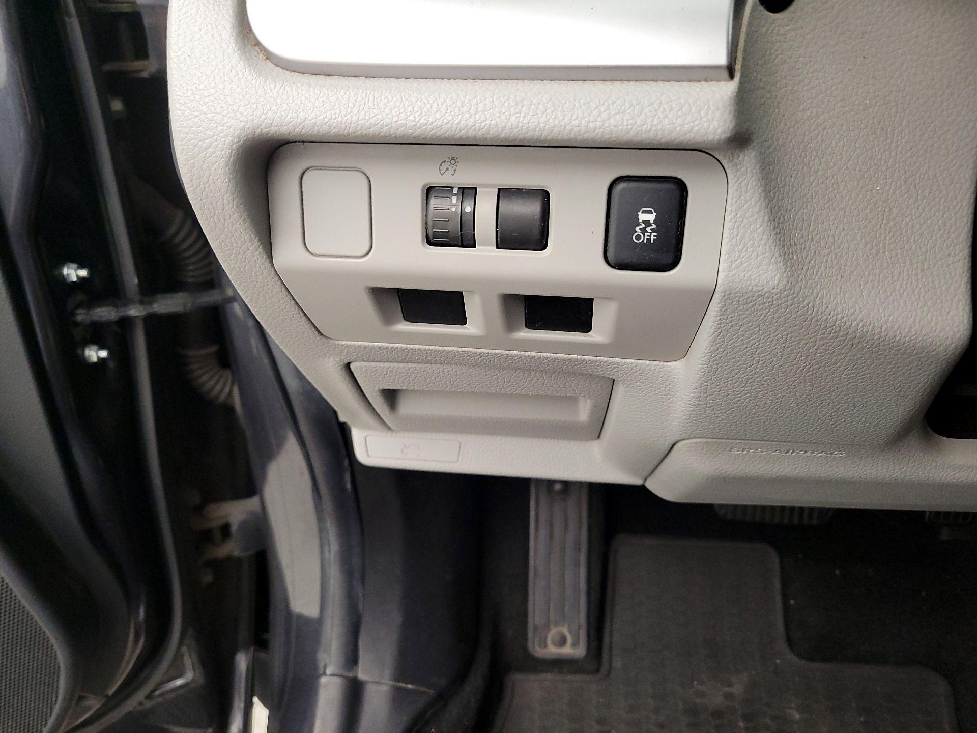 Thumbnail: 2015 Subaru Forester - 13