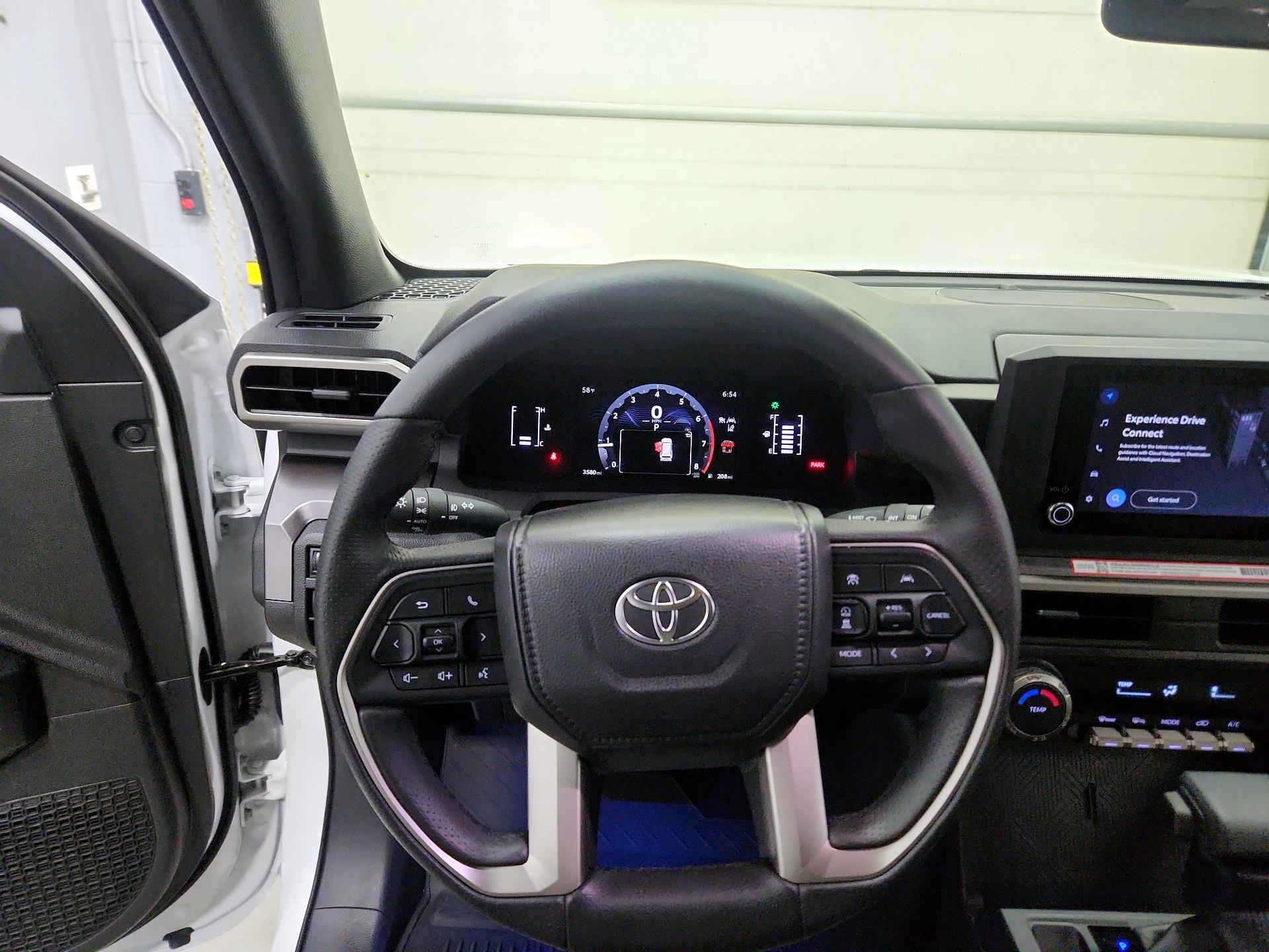 Thumbnail: 2025 Toyota 4Runner - 10