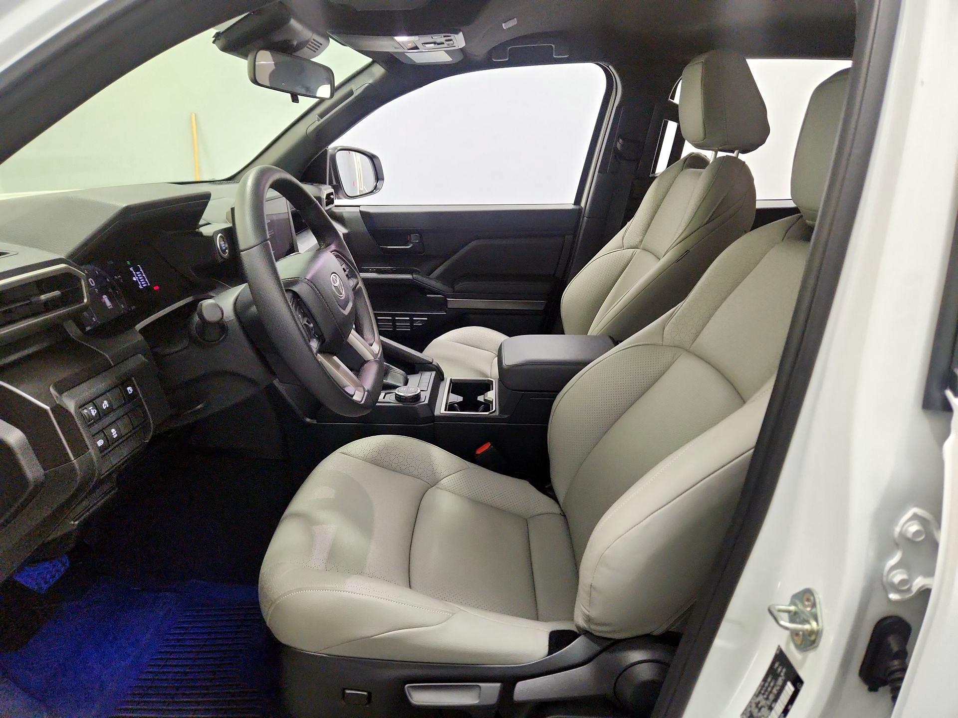 Thumbnail: 2025 Toyota 4Runner - 11