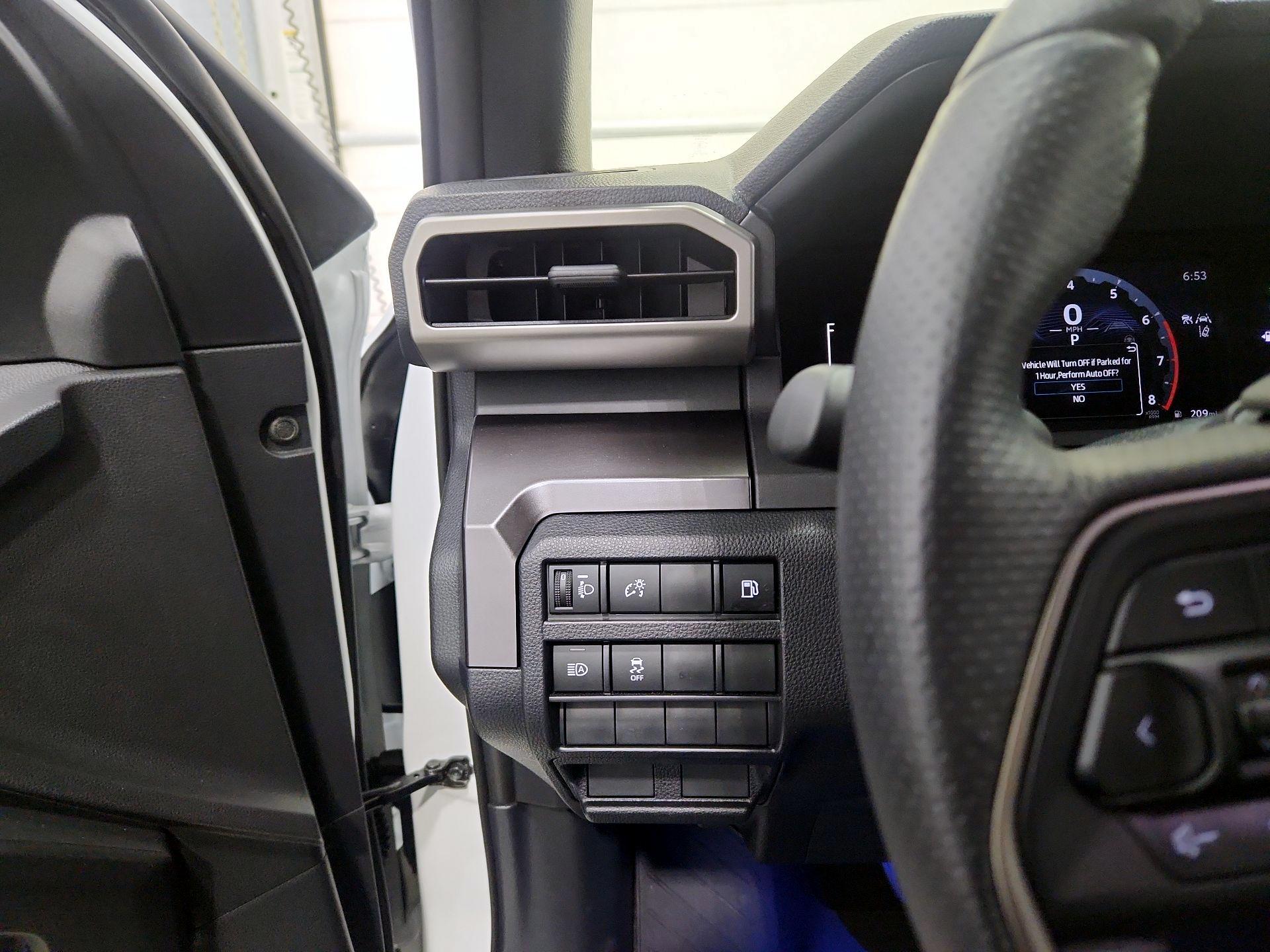 Thumbnail: 2025 Toyota 4Runner - 13