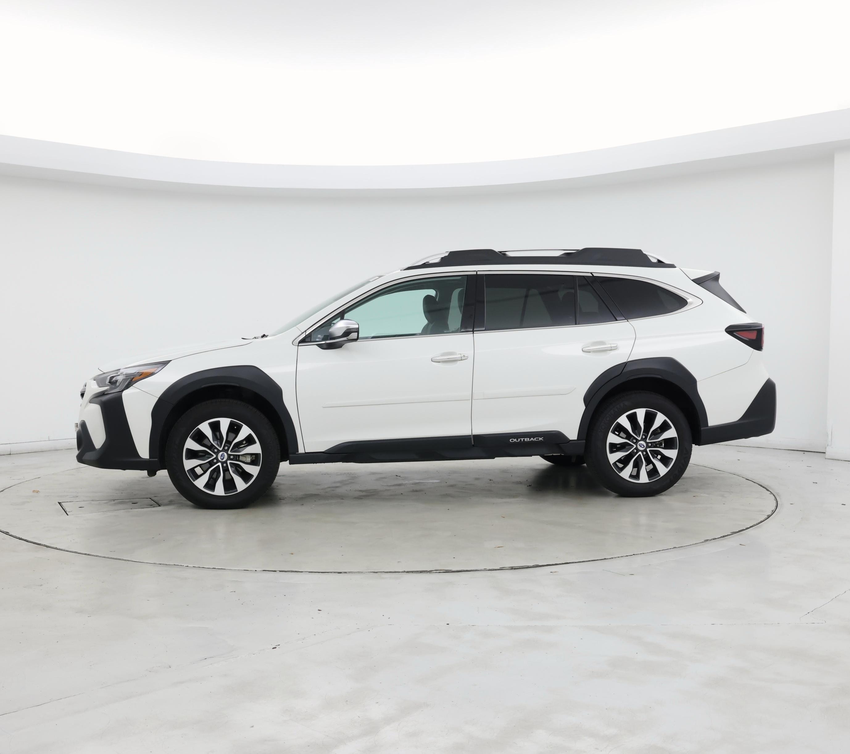 Thumbnail: 2023 Subaru Outback - 3