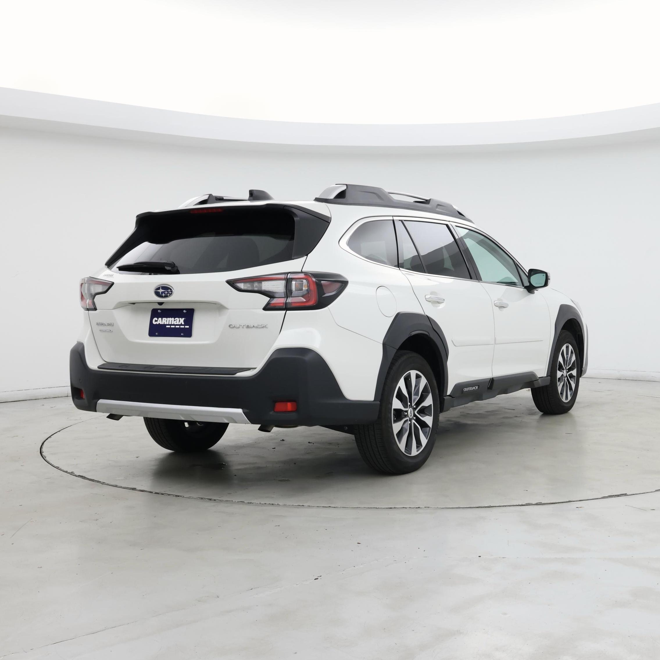 Thumbnail: 2023 Subaru Outback - 8