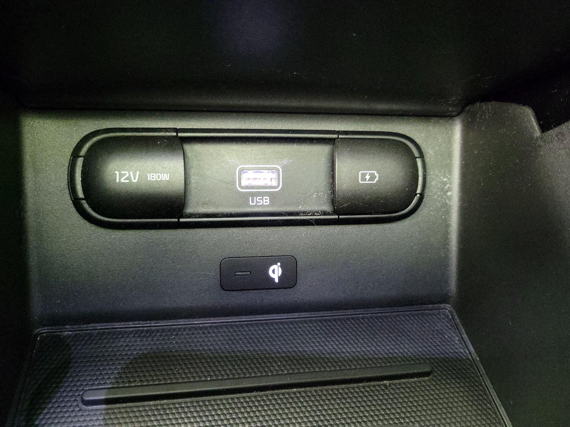 Thumbnail: 2020 Kia Telluride - 19