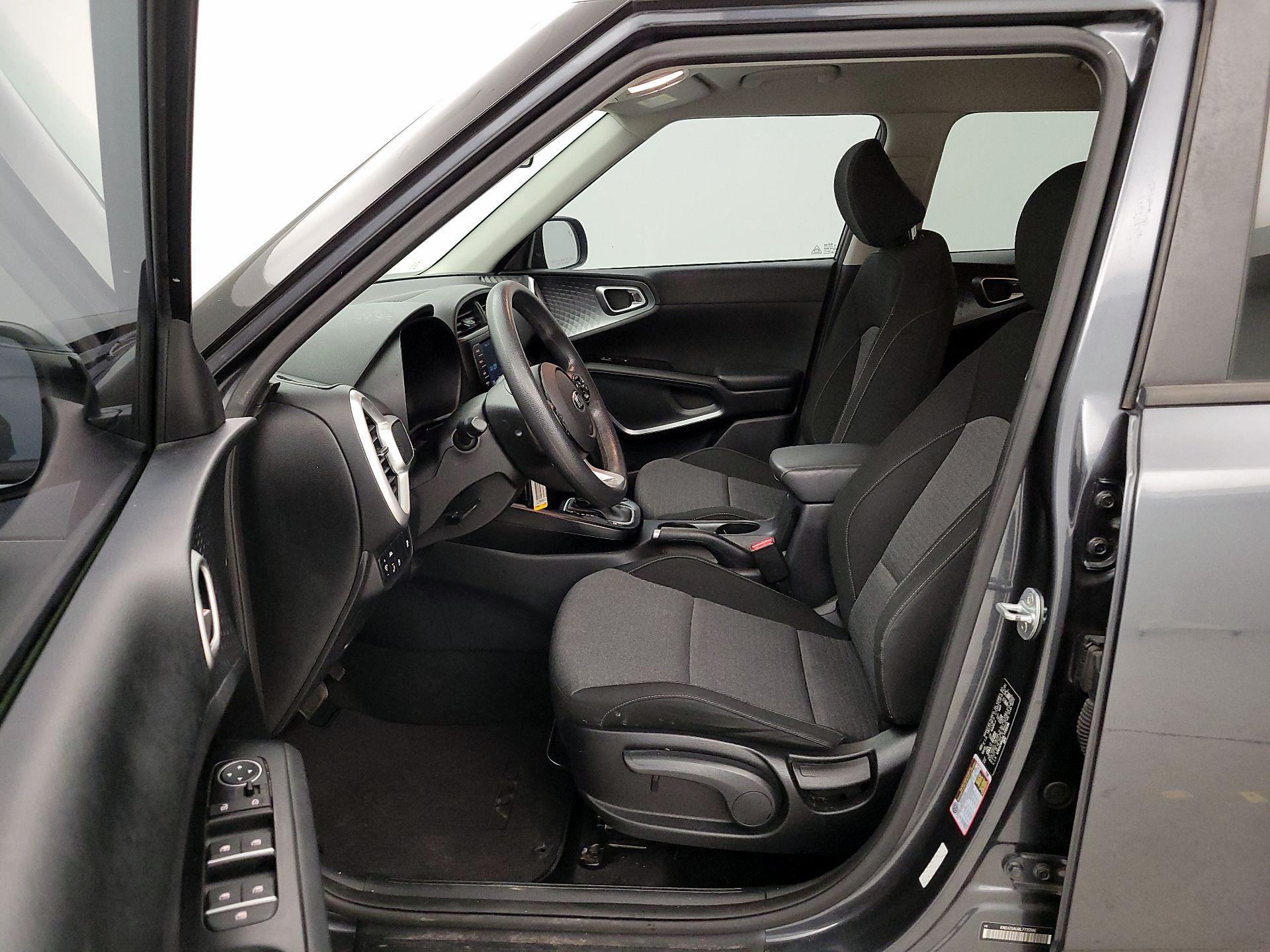 Thumbnail: 2020 Kia Soul - 11